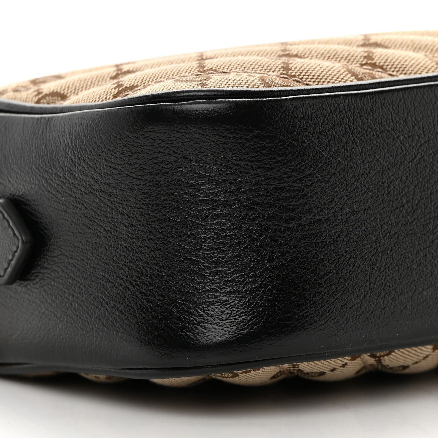 Monogram Matelasse Diagonal Small GG Marmont Chain Shoulder Bag Beige Black
