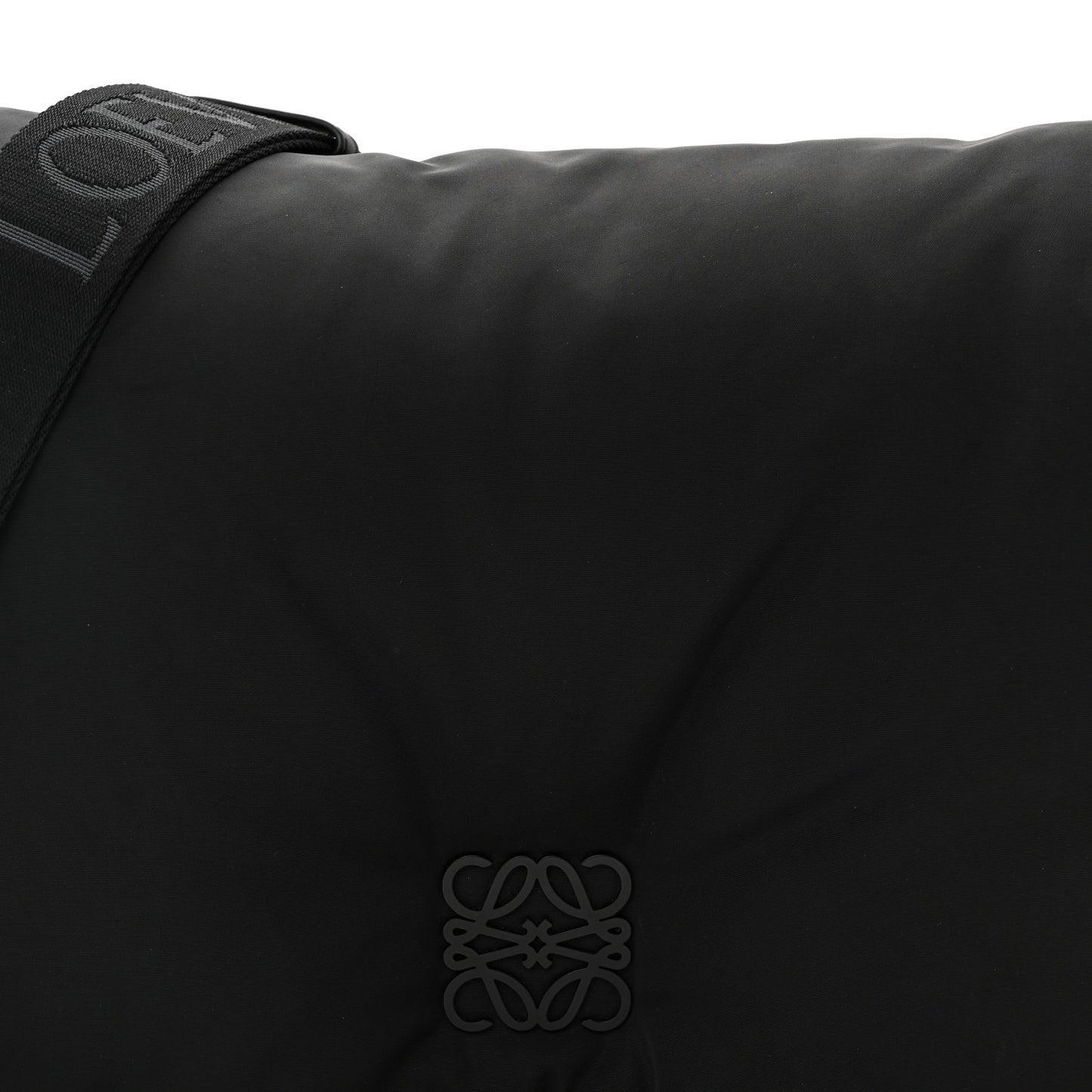 Nylon Medium Goya Puffer Bag Black
