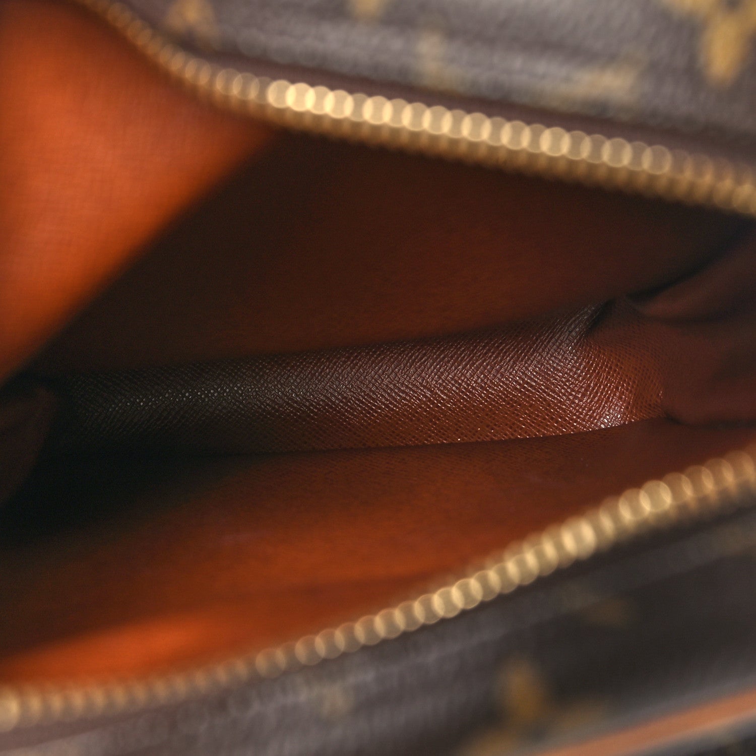 Louis Vuitton Monogram Amazone 5 of 9