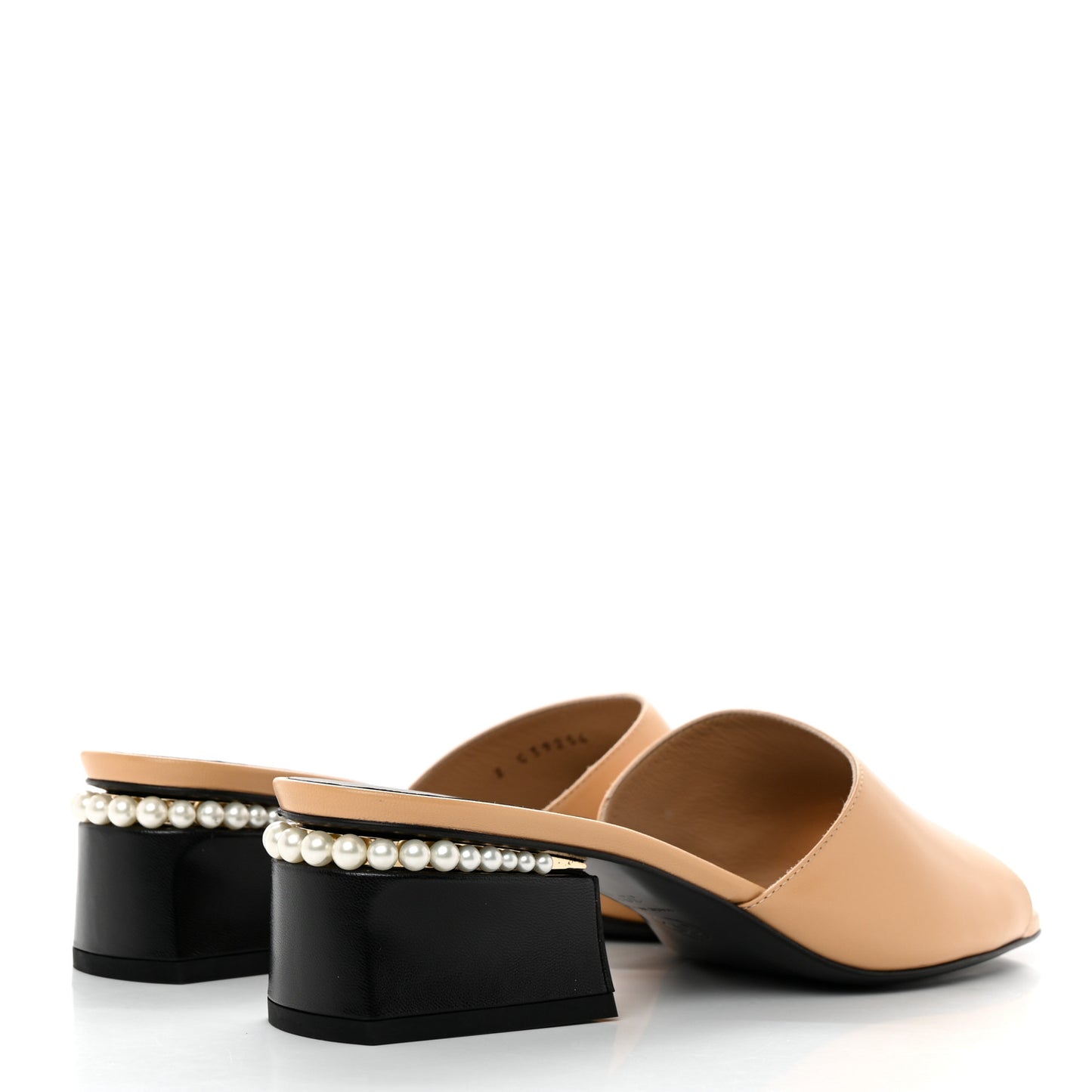 Shiny Goatskin Pearl Mule 39.5 Beige