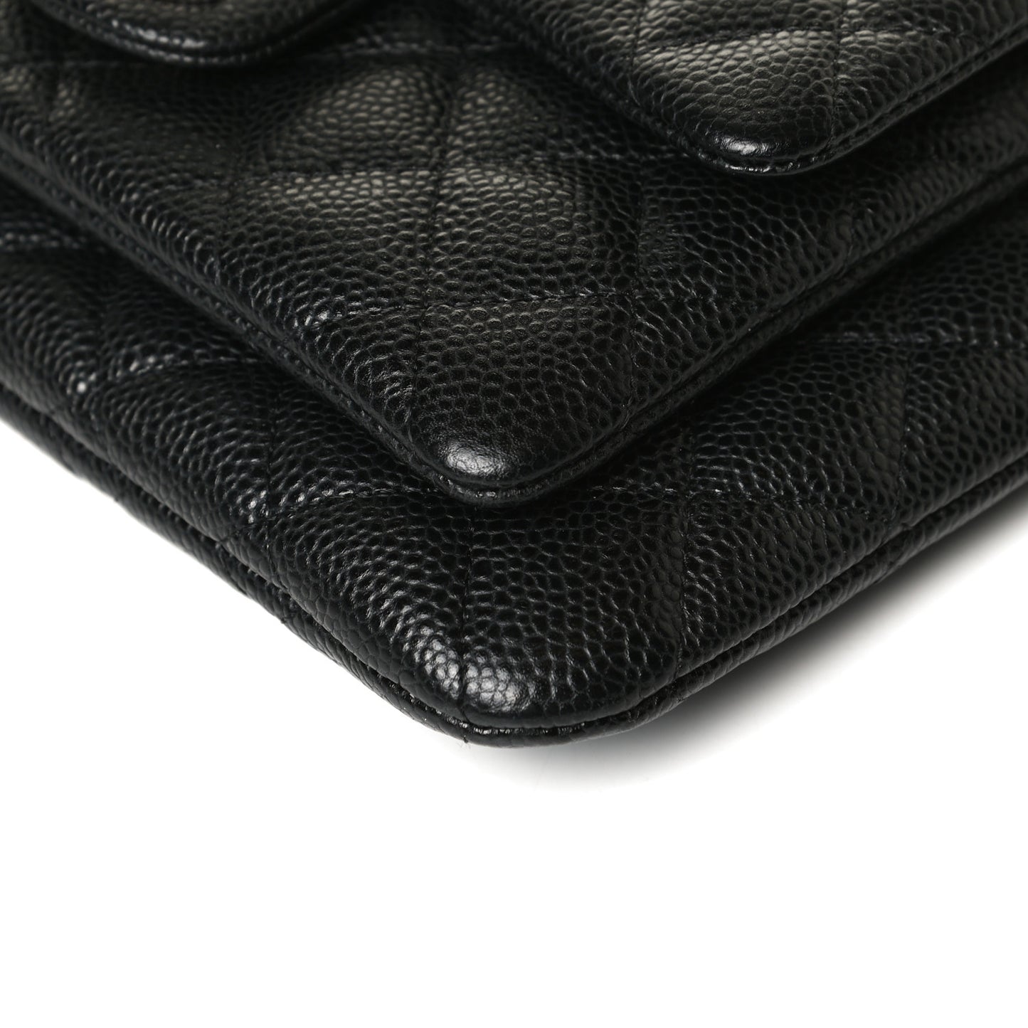 Caviar Quilted Daily Zip Crossbody Bag Black