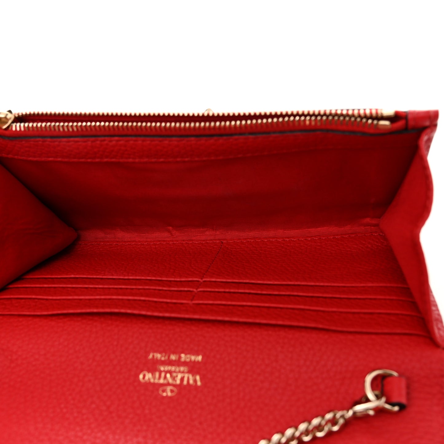 Pebbled Calfskin Rockstud Flip Lock Wallet On Chain Rouge Pur