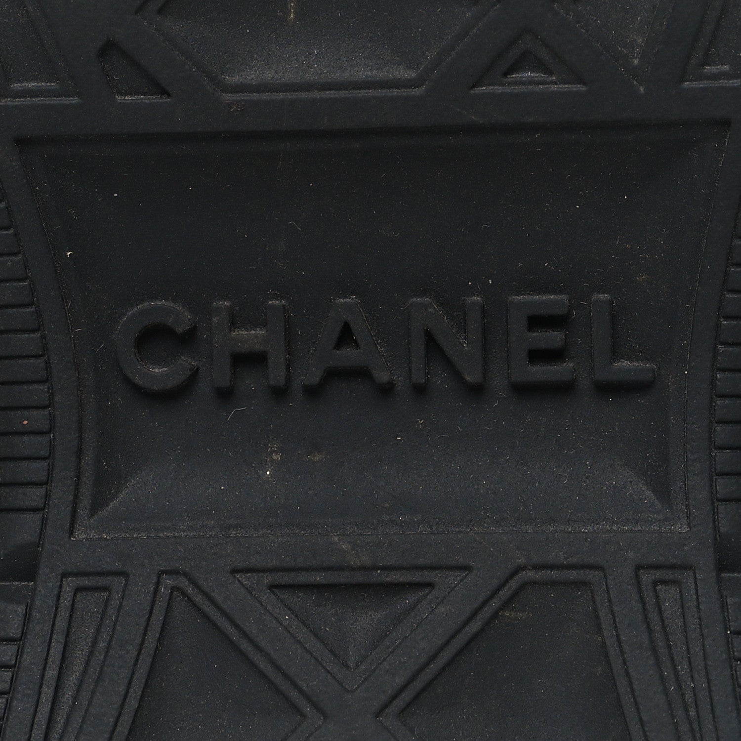 Chanel Suede Calfskin Embroidered CC Sneakers 37.5 Beige Black 7 of 8