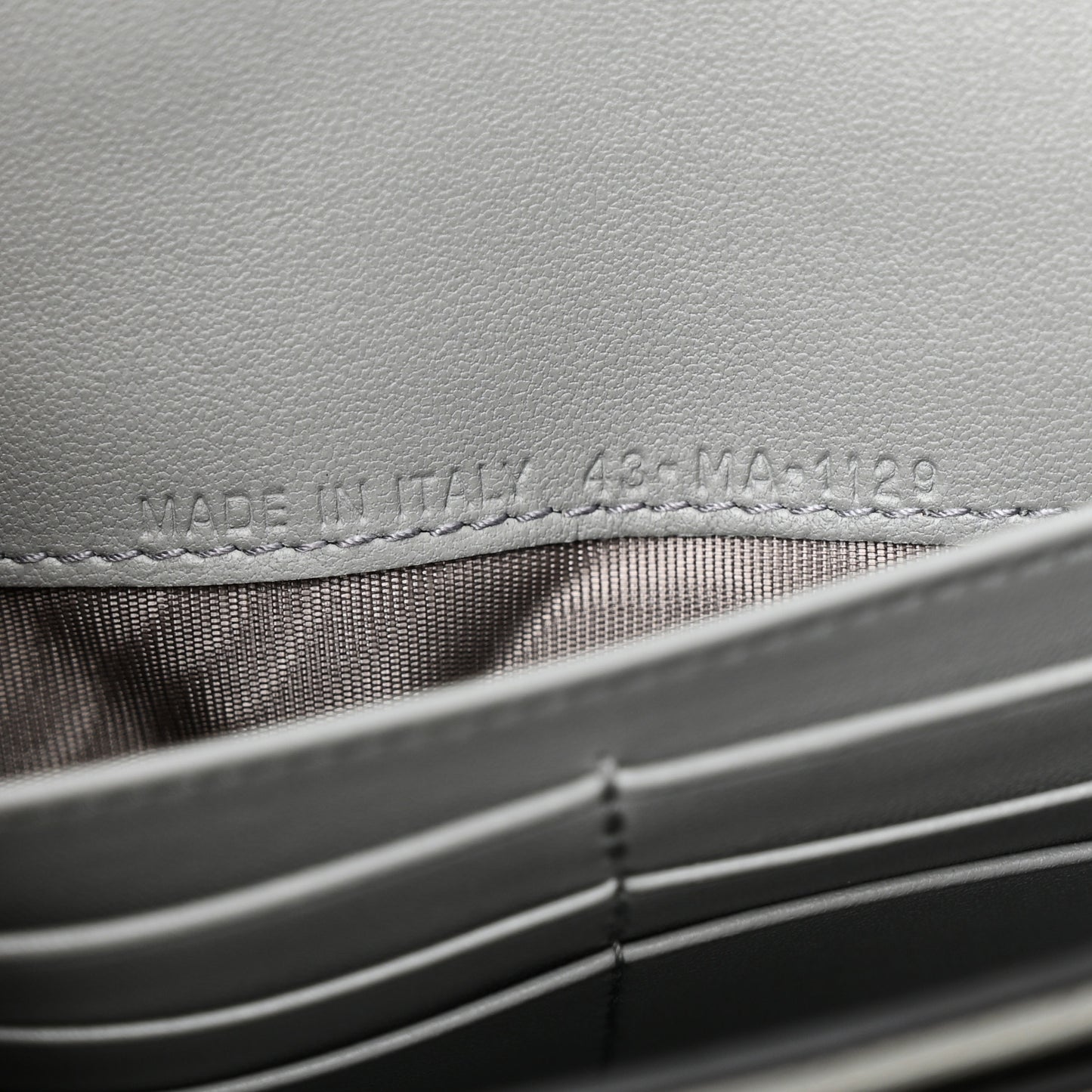 Grained Calfskin Saddle Chain Wallet Pouch Grey Stone
