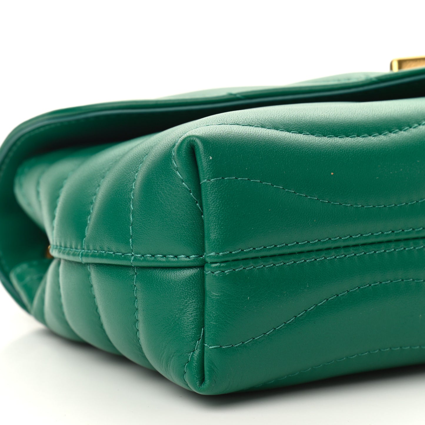 Calfskin New Wave Chain Bag MM NM Emerald