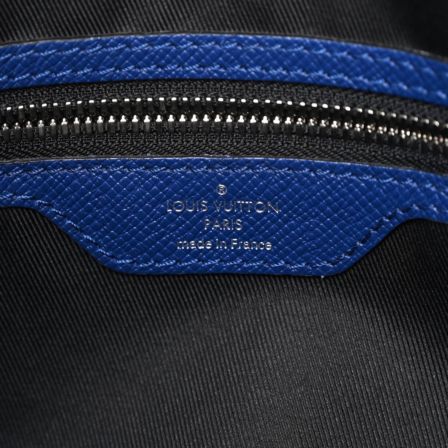 Taiga Monogram Eclipse Keepall Bandouliere 50 Pacific Blue