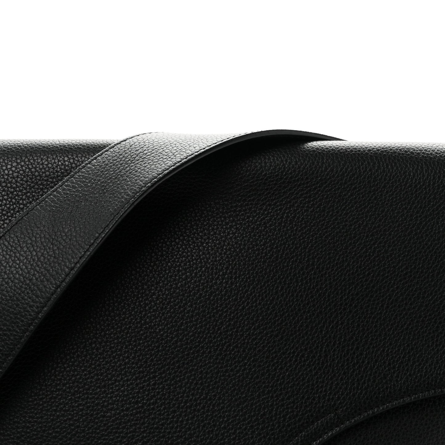 Grained Calfskin Saddle Messenger Bag Black