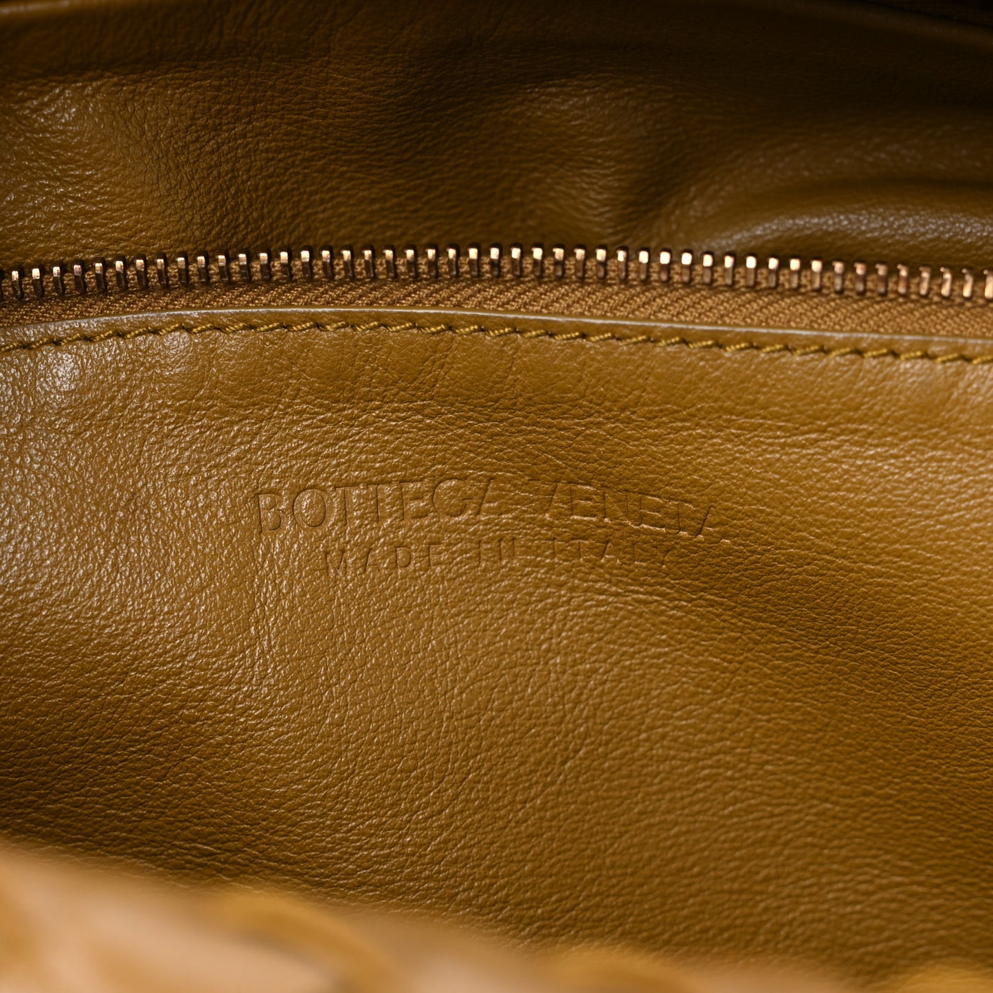 Nappa Intrecciato Medium Jodie Mud