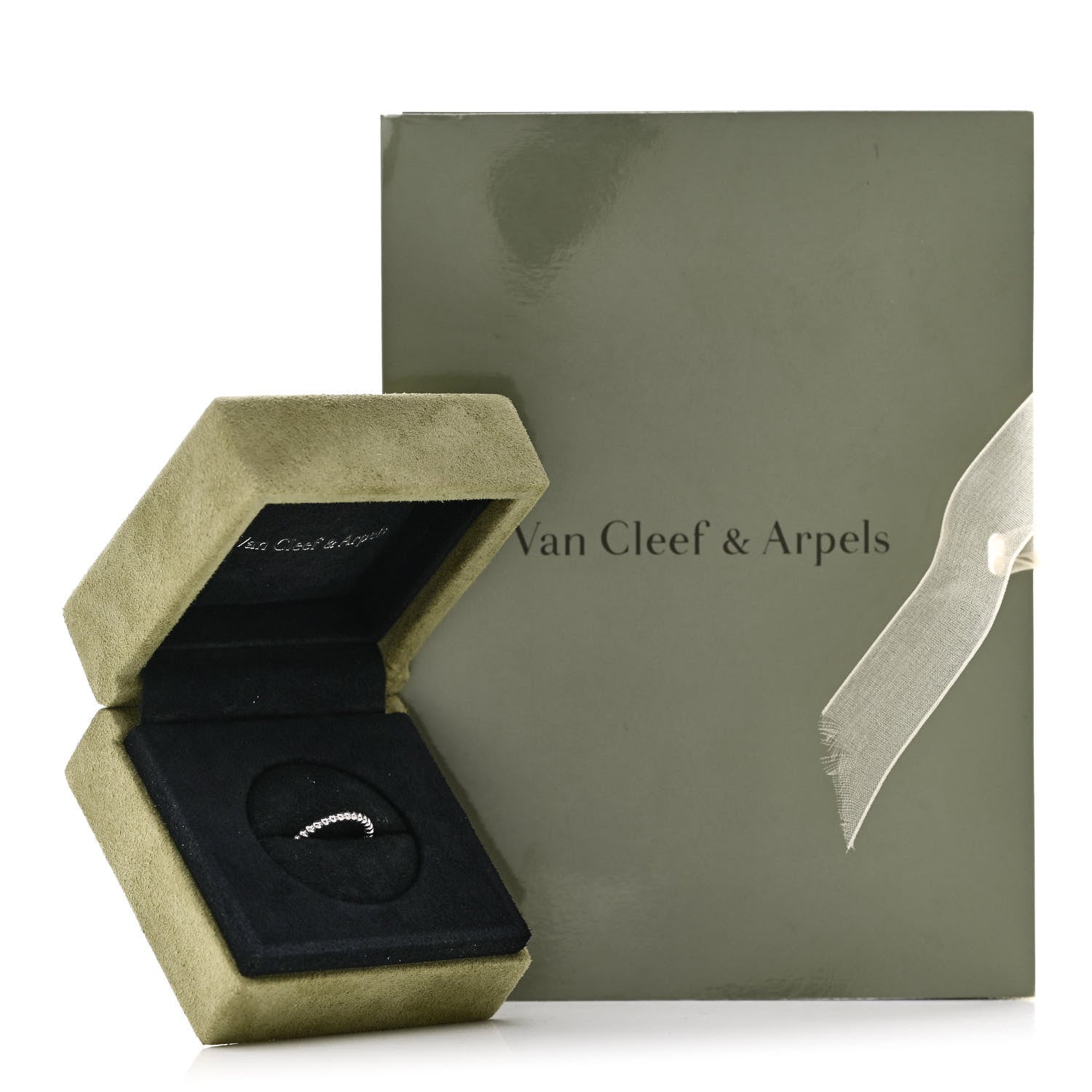 Van Cleef & Arpels 18K White Gold Small Perlee Ring 48 4.5 5 of 5