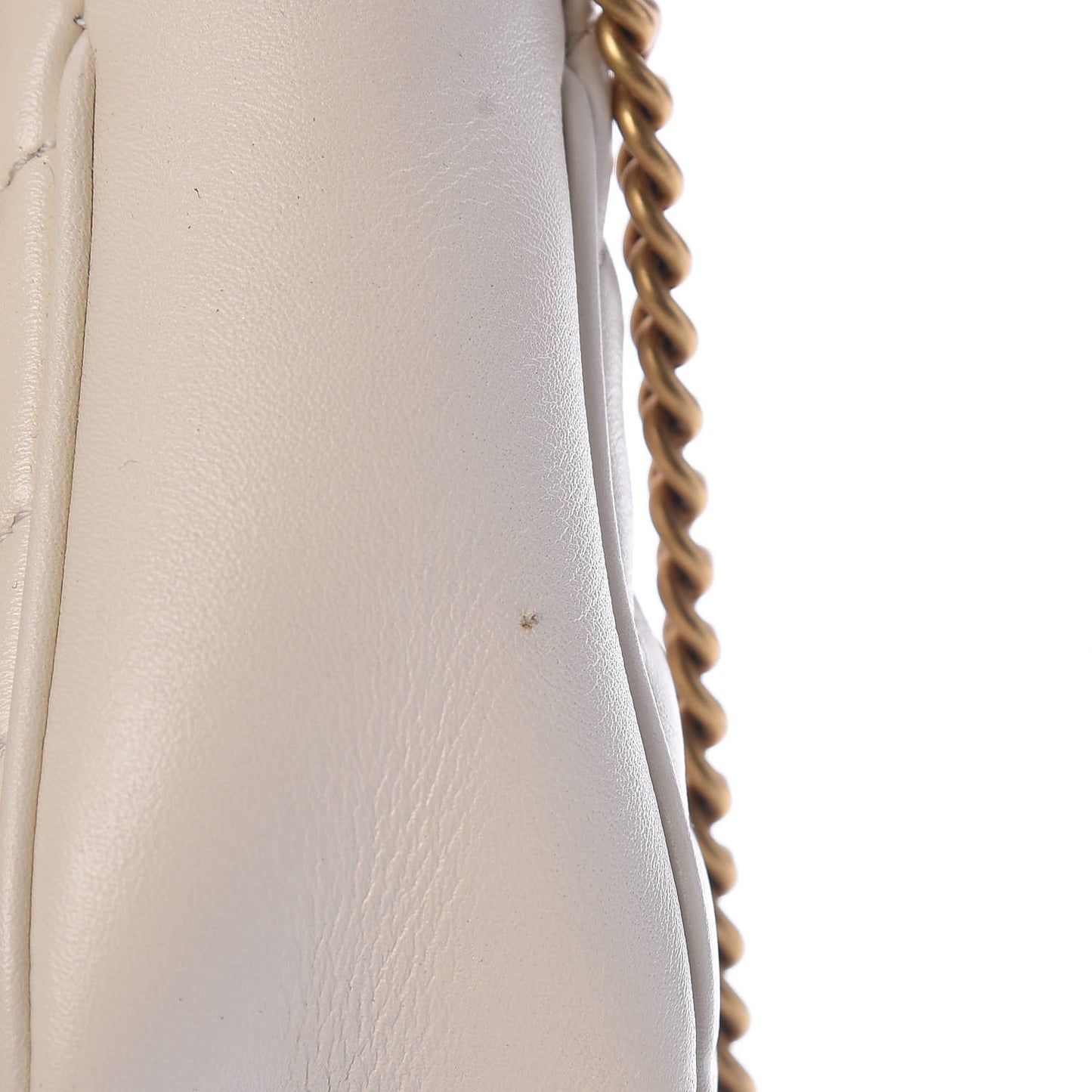 Calfskin Matelasse Super Mini GG Marmont Shoulder Bag White