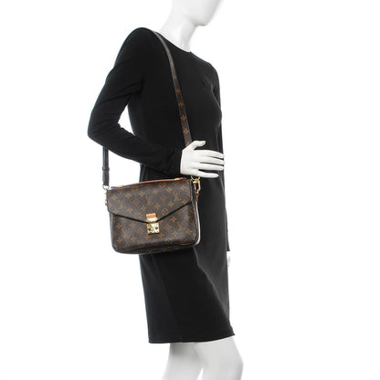 Louis Vuitton Monogram Pochette Metis 2 of 8