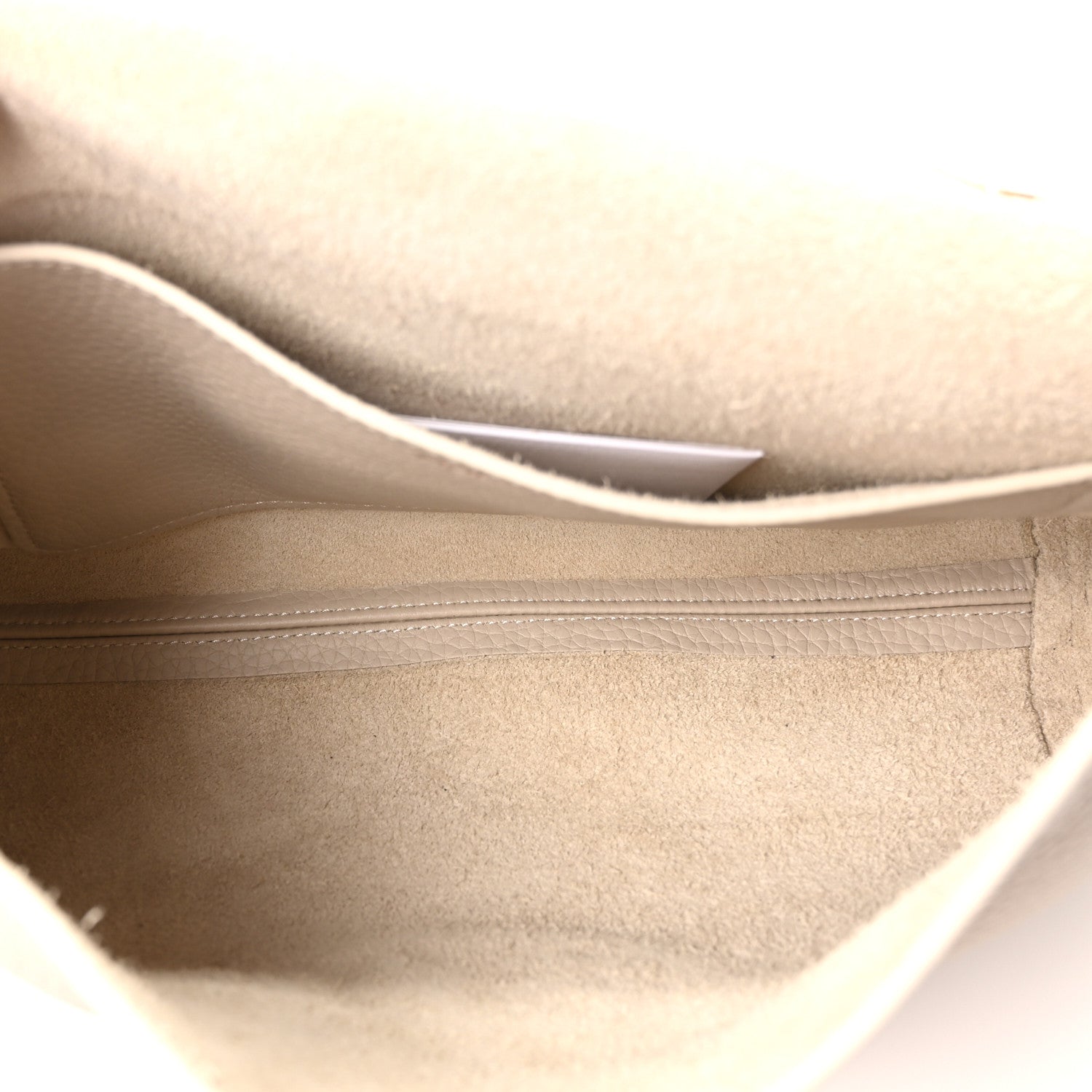 Mulberry Heavy Grain Medium Lily Chalk 5 of 9