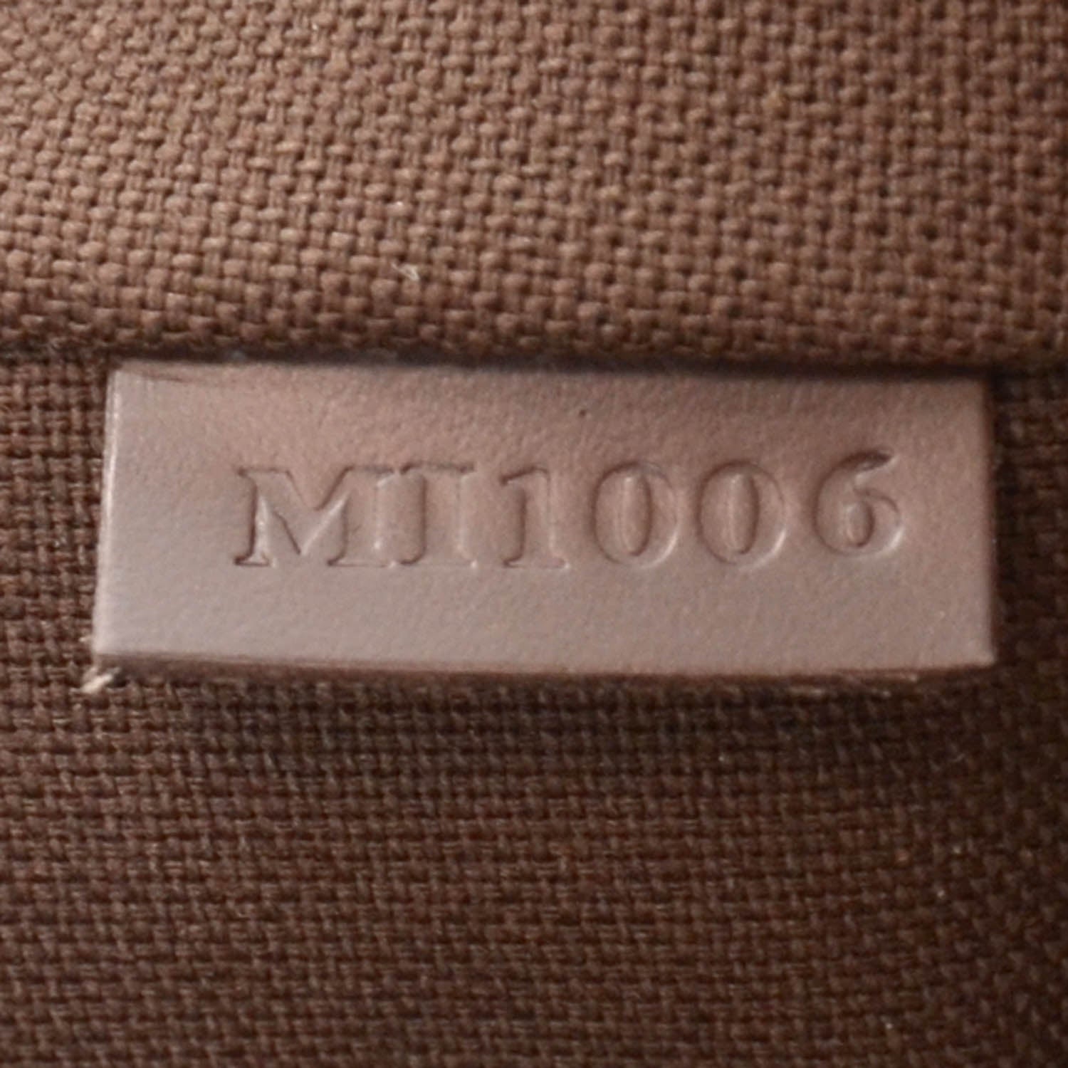 Louis Vuitton Damier Ebene Reporter Melville 6 of 8