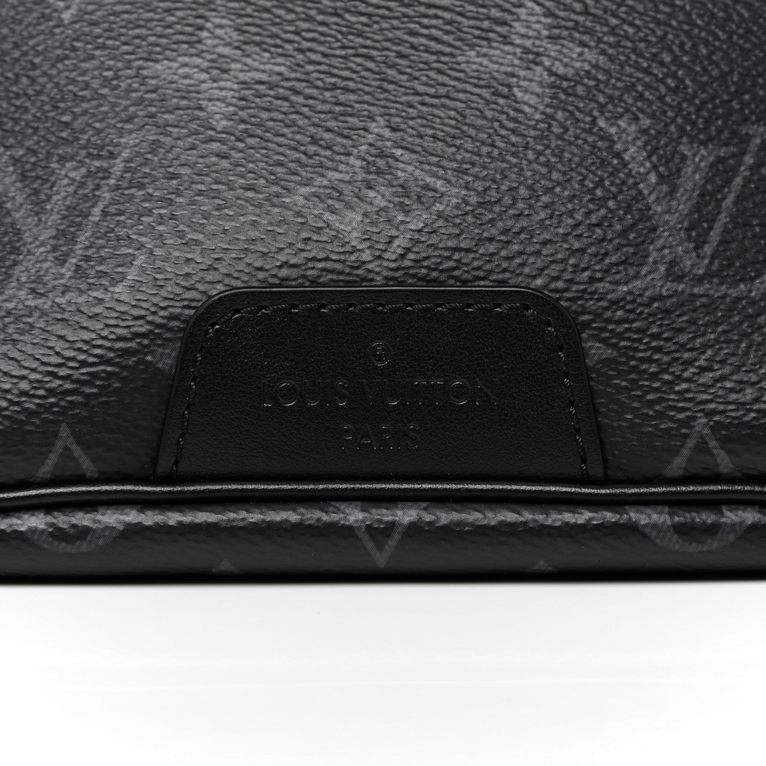Louis Vuitton Monogram Eclipse Discovery Bumbag 10 of 13