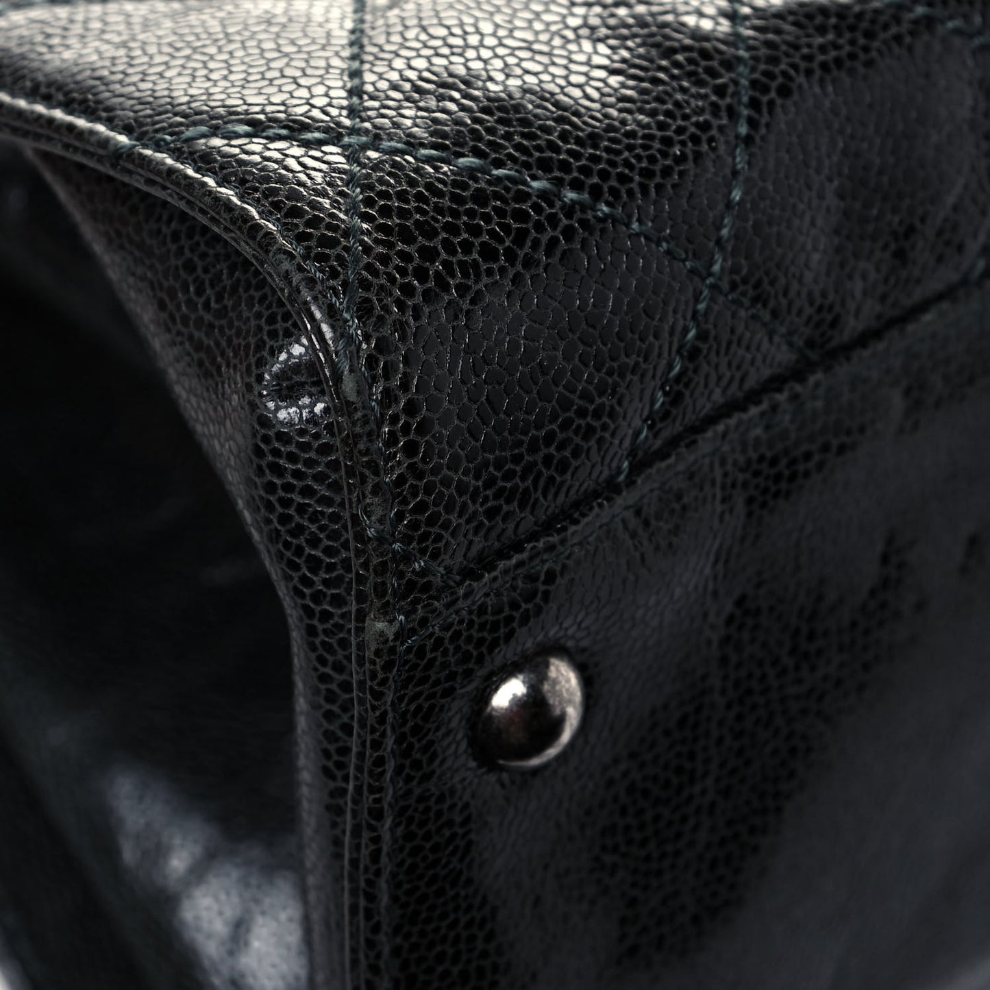 Crumpled Grained Calfskin Quilted CC Crave Tote Black