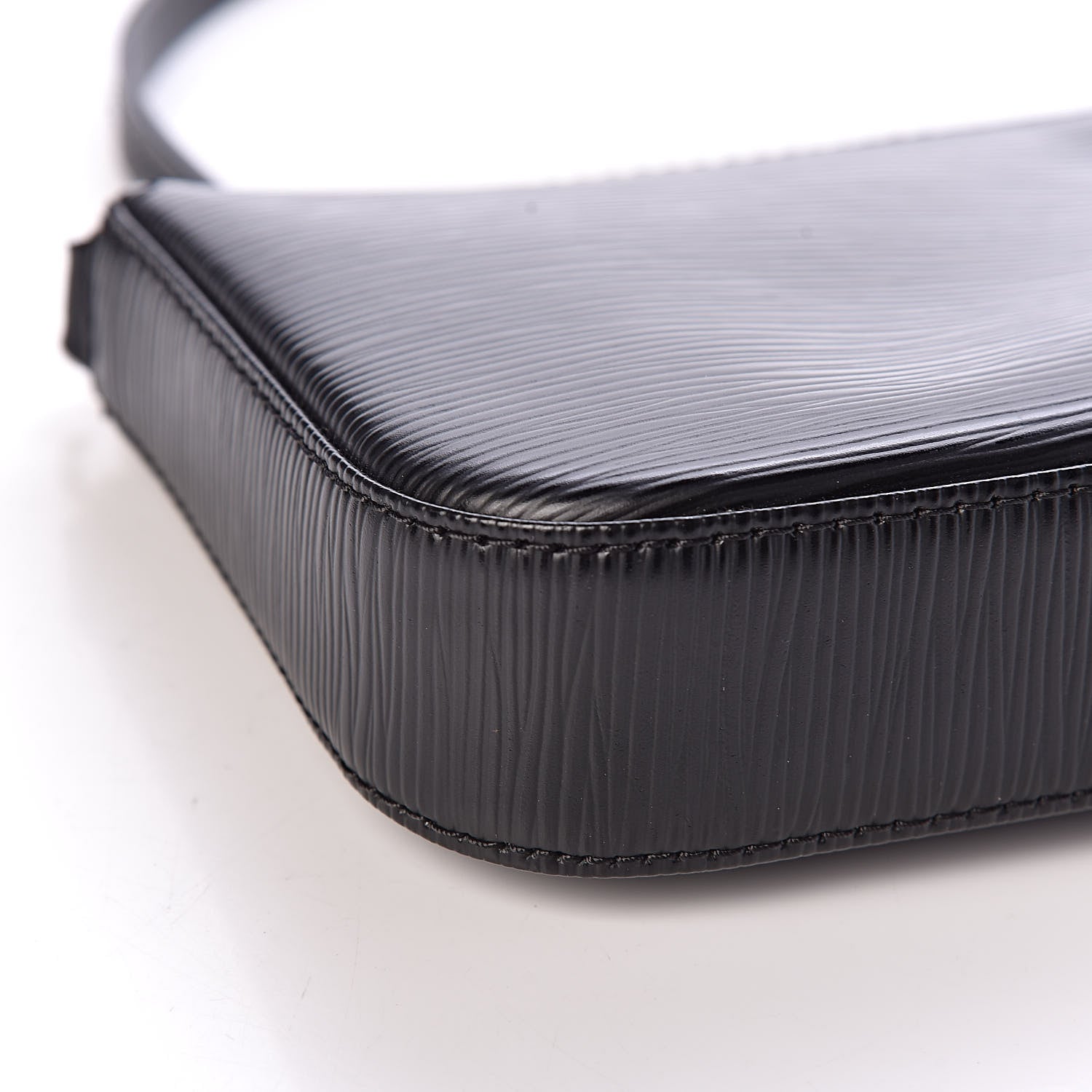 Louis Vuitton Epi Pochette Accessories NM Black 5 of 10