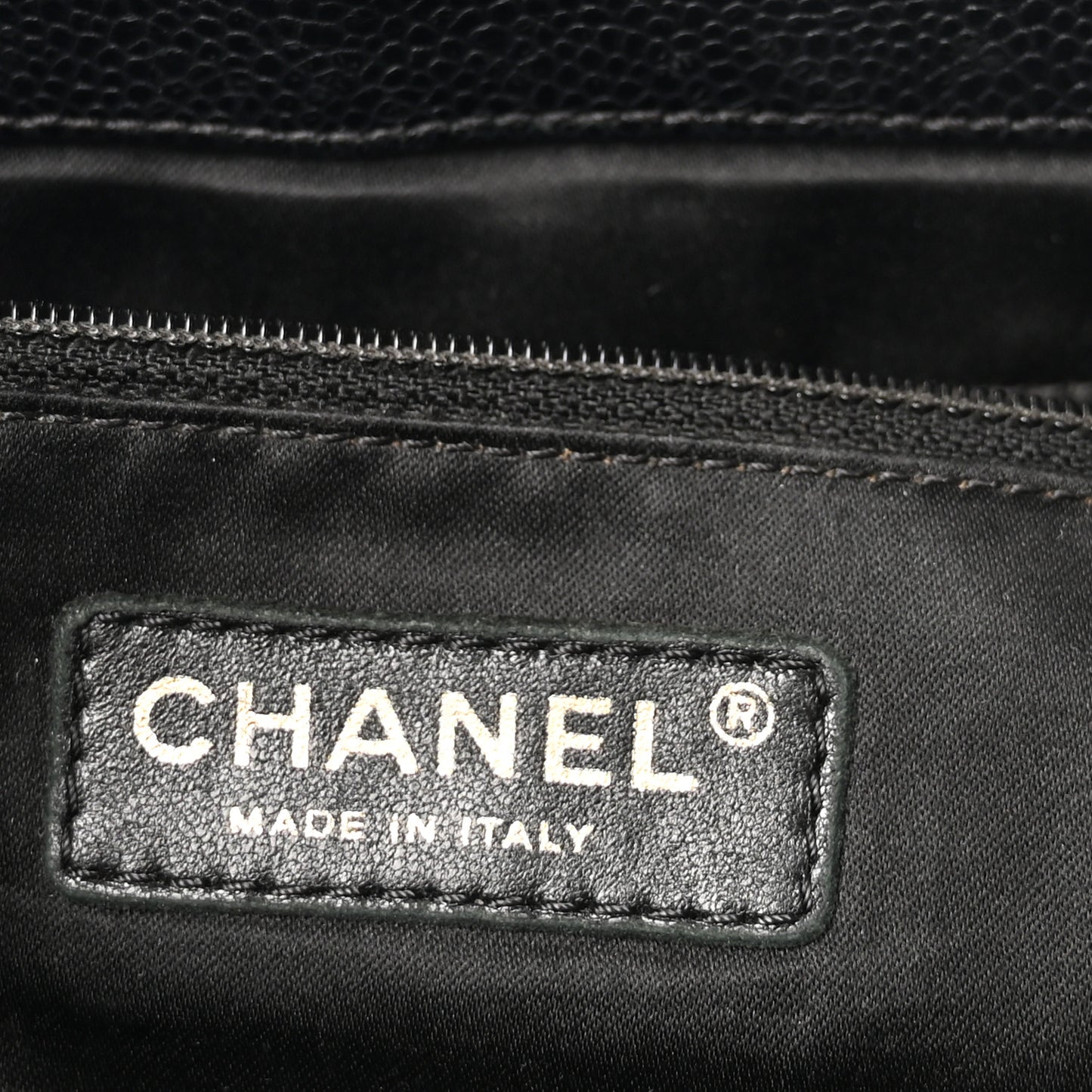 Caviar Quilted XL Grand Shopping Tote GST Black