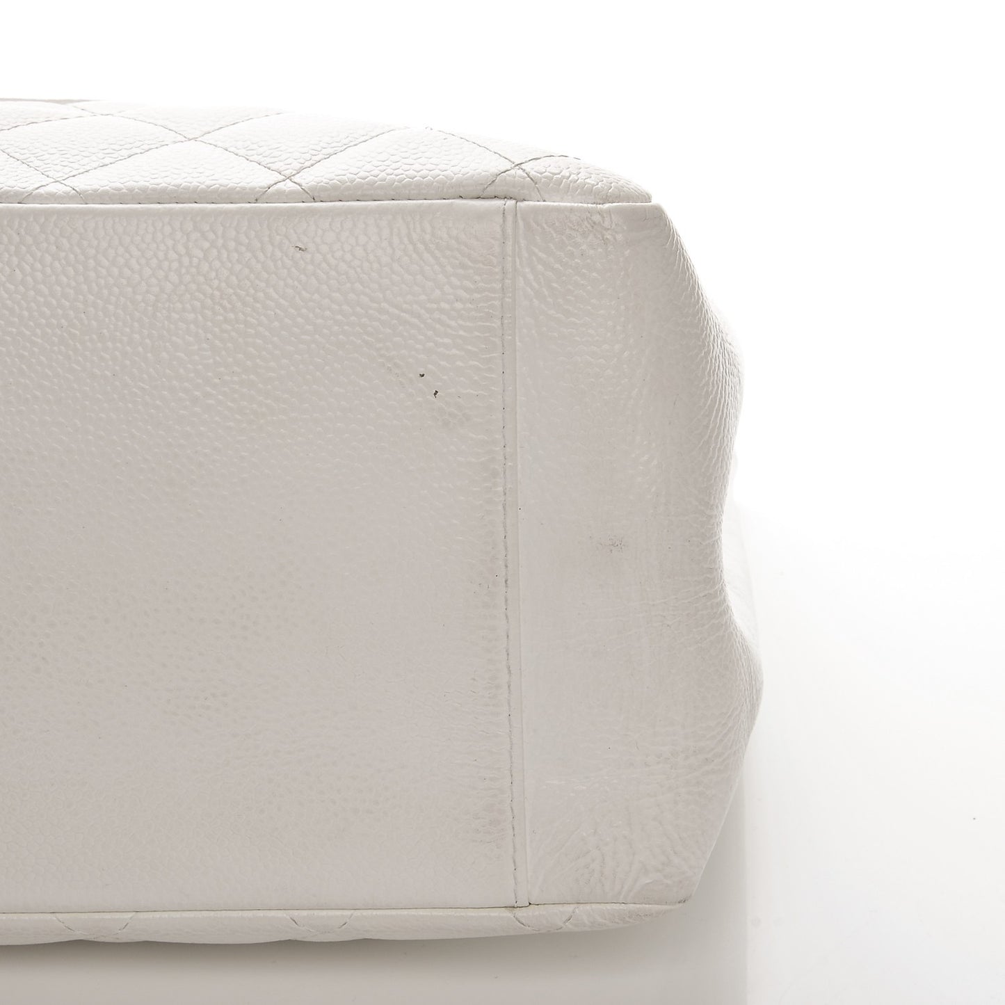 Caviar Quilted Grand Shopping Tote GST White