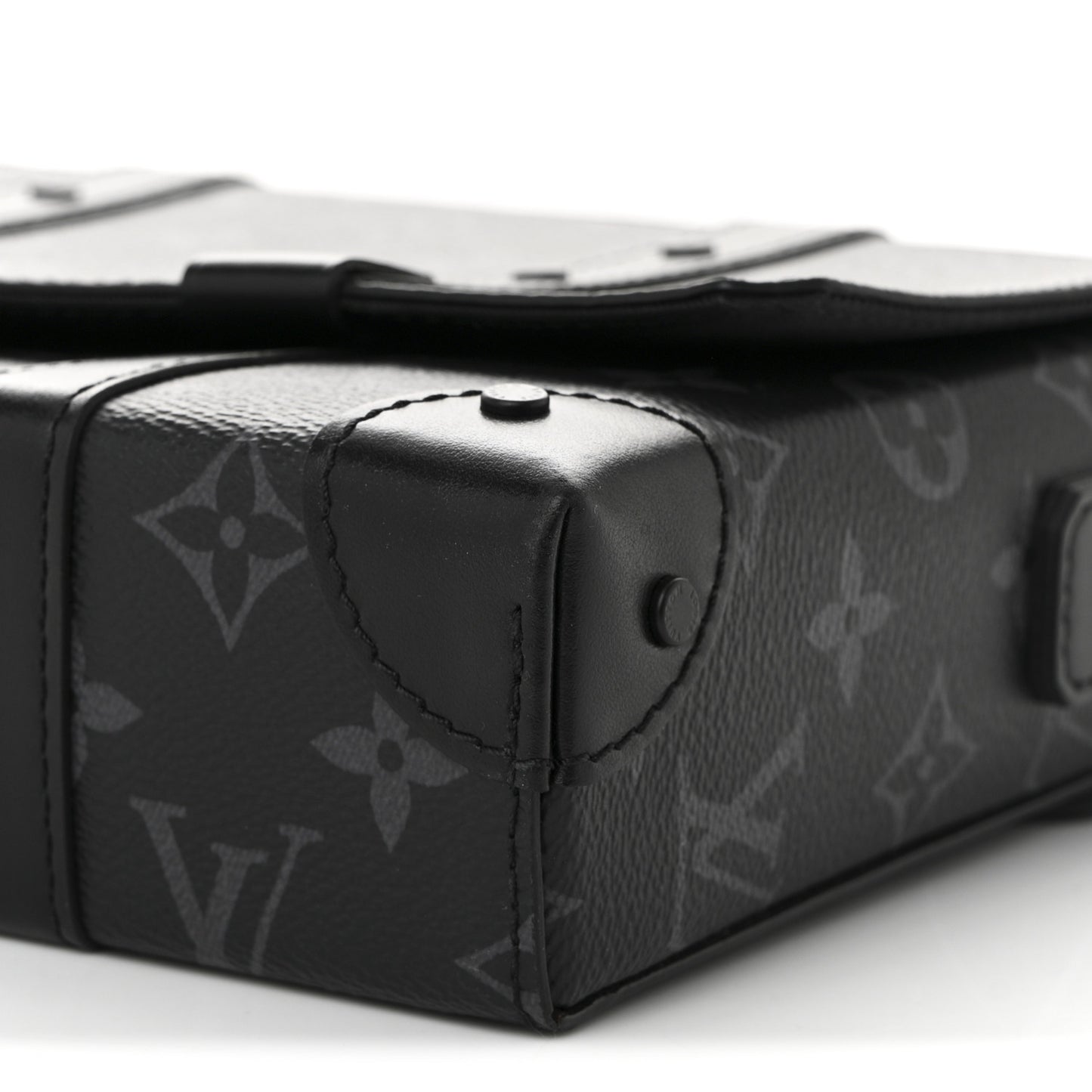 Monogram Eclipse Trunk Messenger