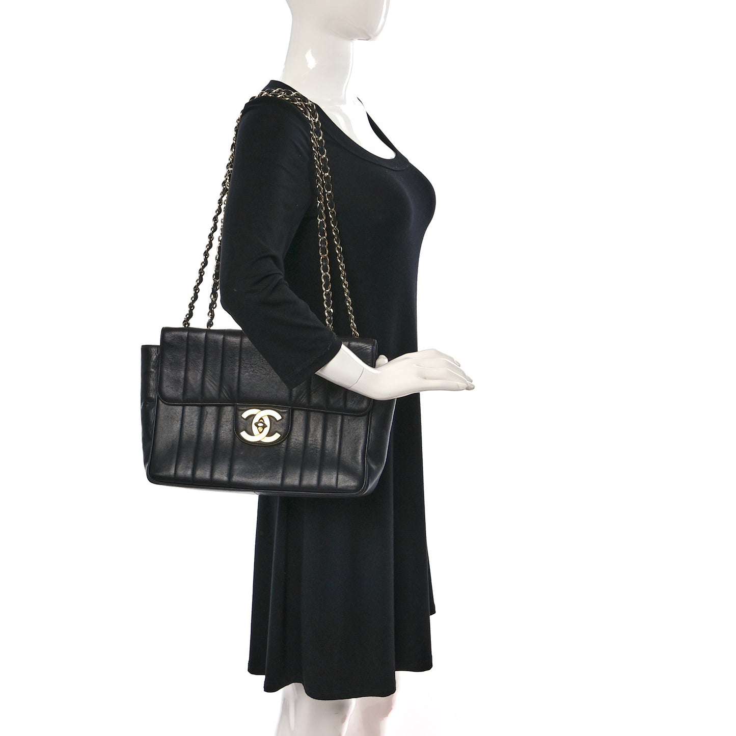 Lambskin Vertical Quilt Jumbo Single Flap Black