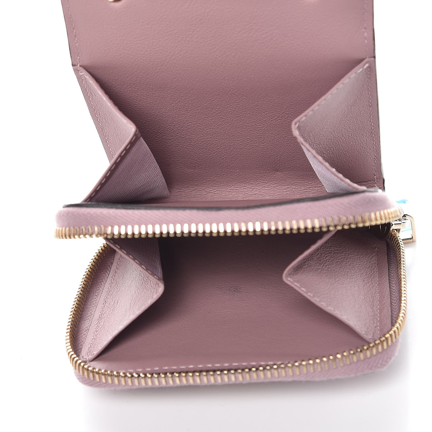 Valentino Garavani Calfskin Rockstud Carry Secrets Compact Wallet With Chain Lipstick 5 of 8