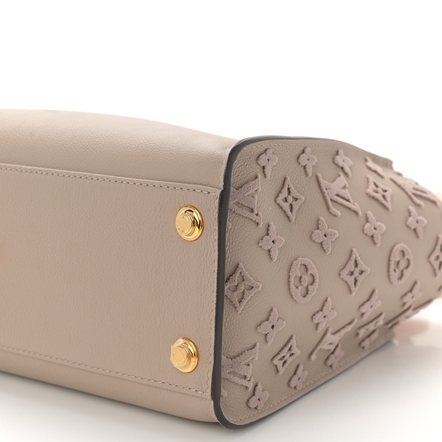 Calfskin Monogram Tufting On My Side Galet