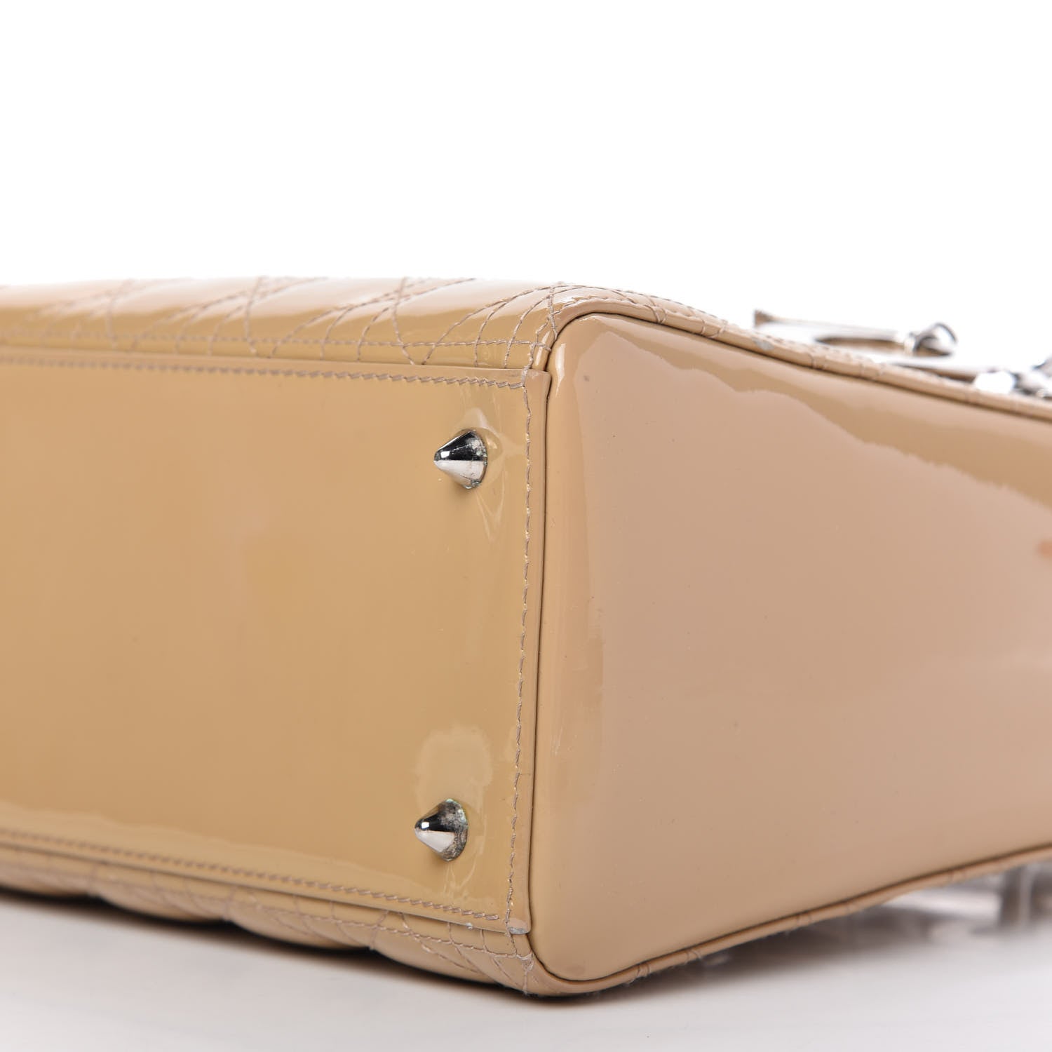 Christian Dior Patent Cannage Medium Lady Dior Beige 7 of 14