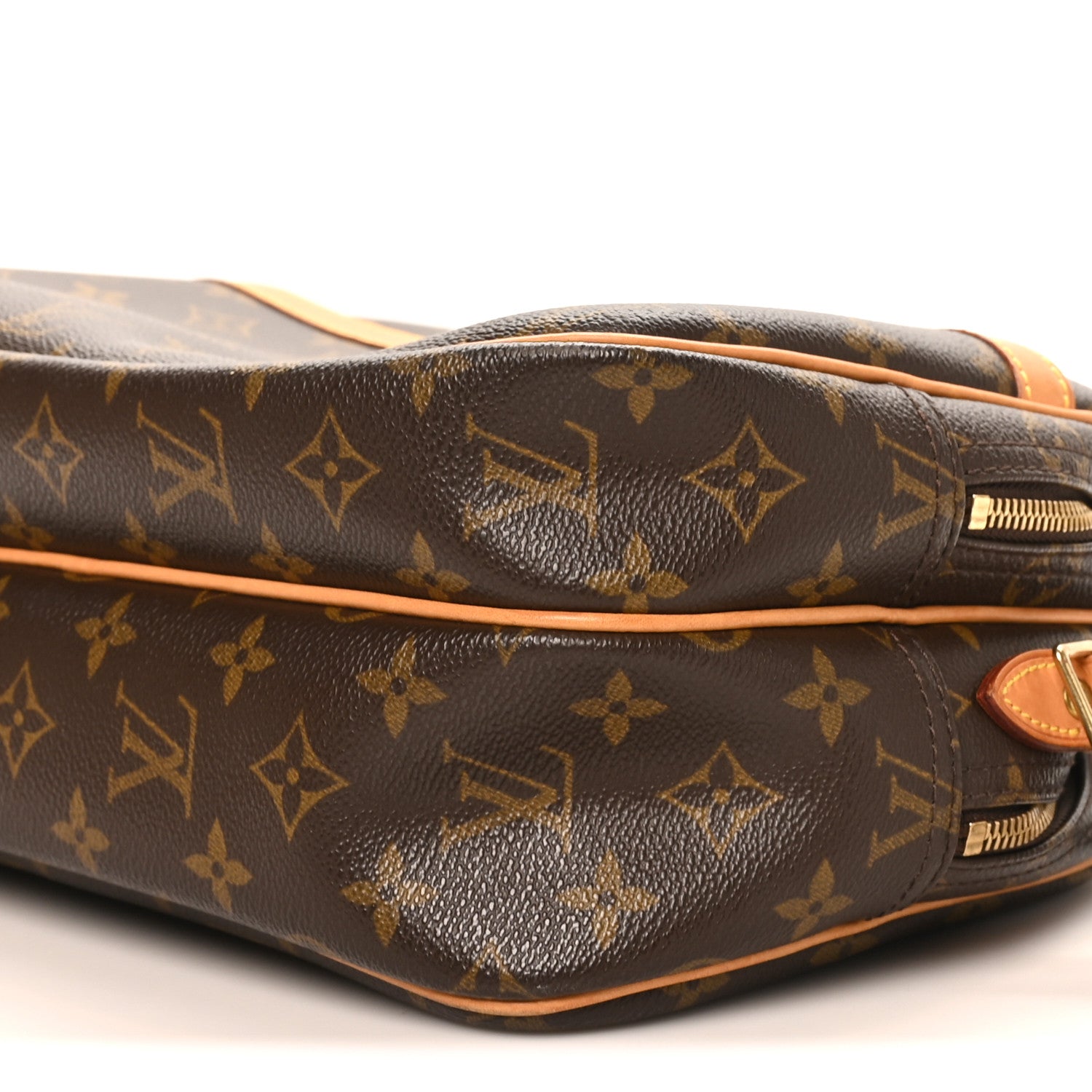 Louis Vuitton Monogram Reporter PM 10 of 10