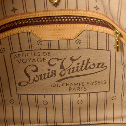 Louis Vuitton Monogram Neverfull MM 7 of 17
