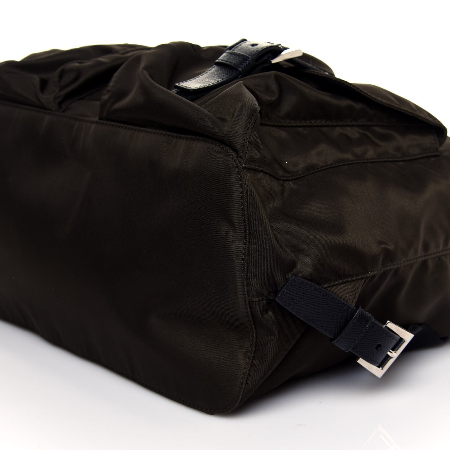 Tessuto Nylon Saffiano Vela Medium Backpack Mimetico