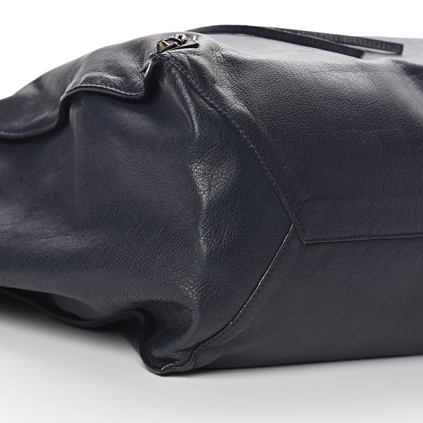 Calfskin Papier Flap Tote Bleu Roi