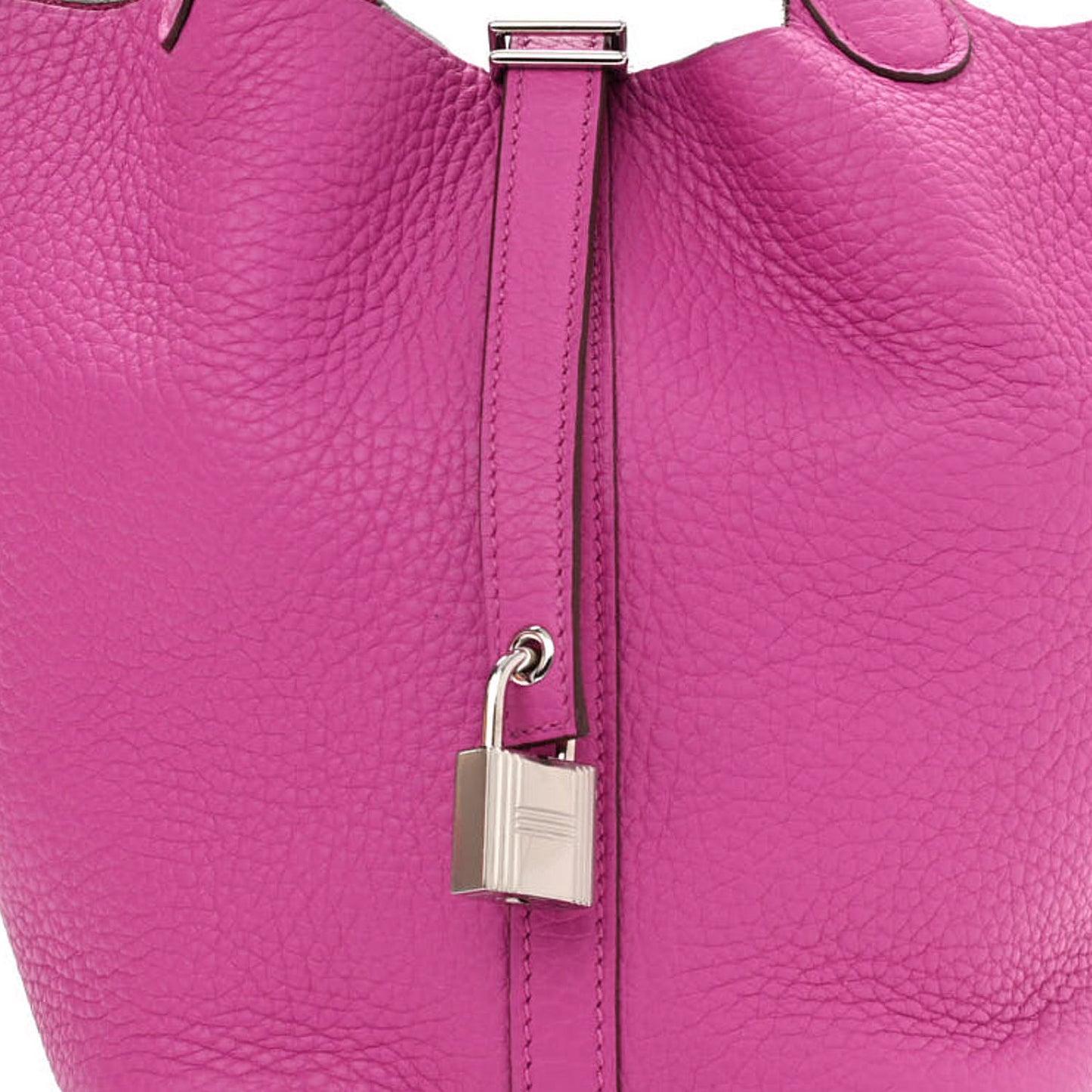 Taurillon Clemence Picotin Lock 18 PM Magnolia