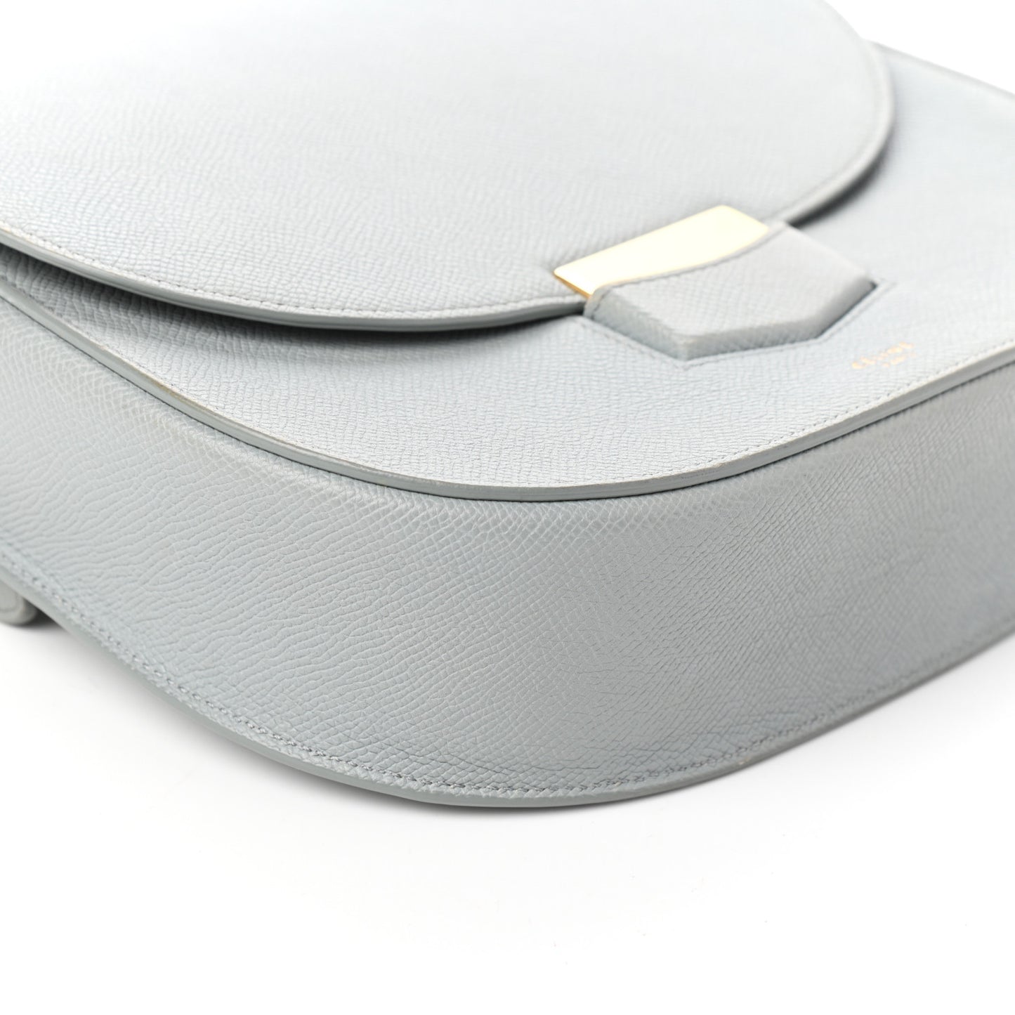 Grained Calfskin Compact Trotteur Cloud