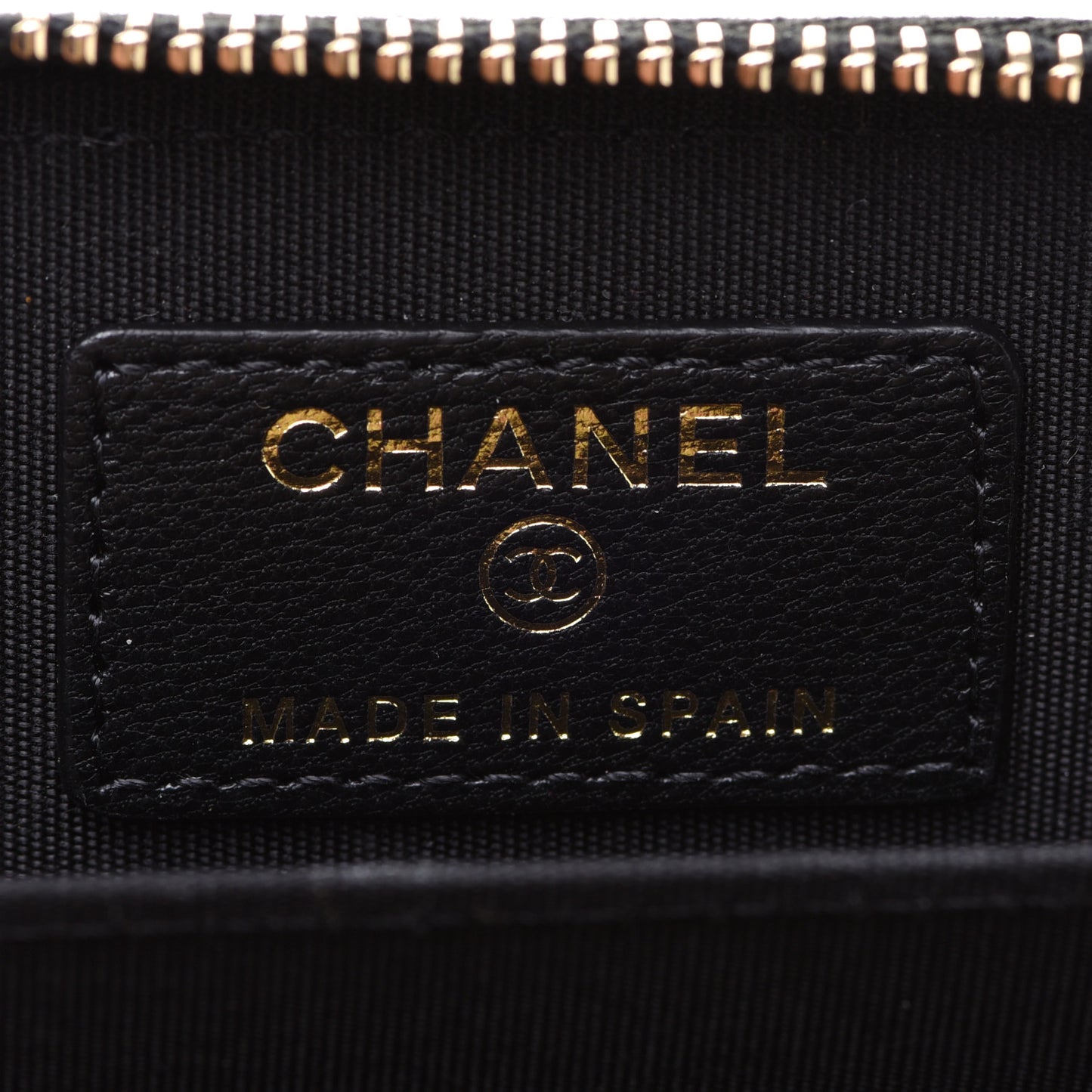 Goatskin Quilted Chanel 19 Zip Around Coin Purse Wallet Black
