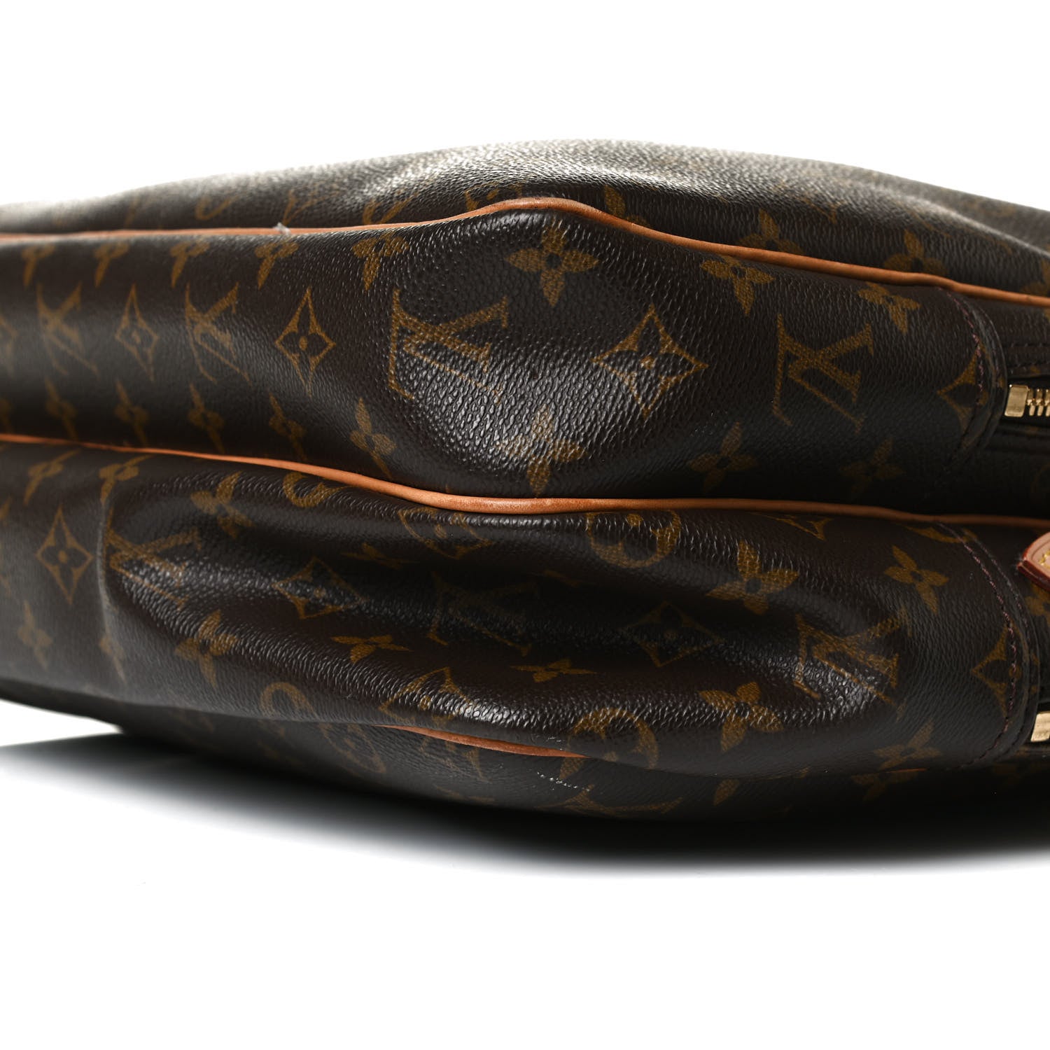 Louis Vuitton Monogram Reporter GM 9 of 17