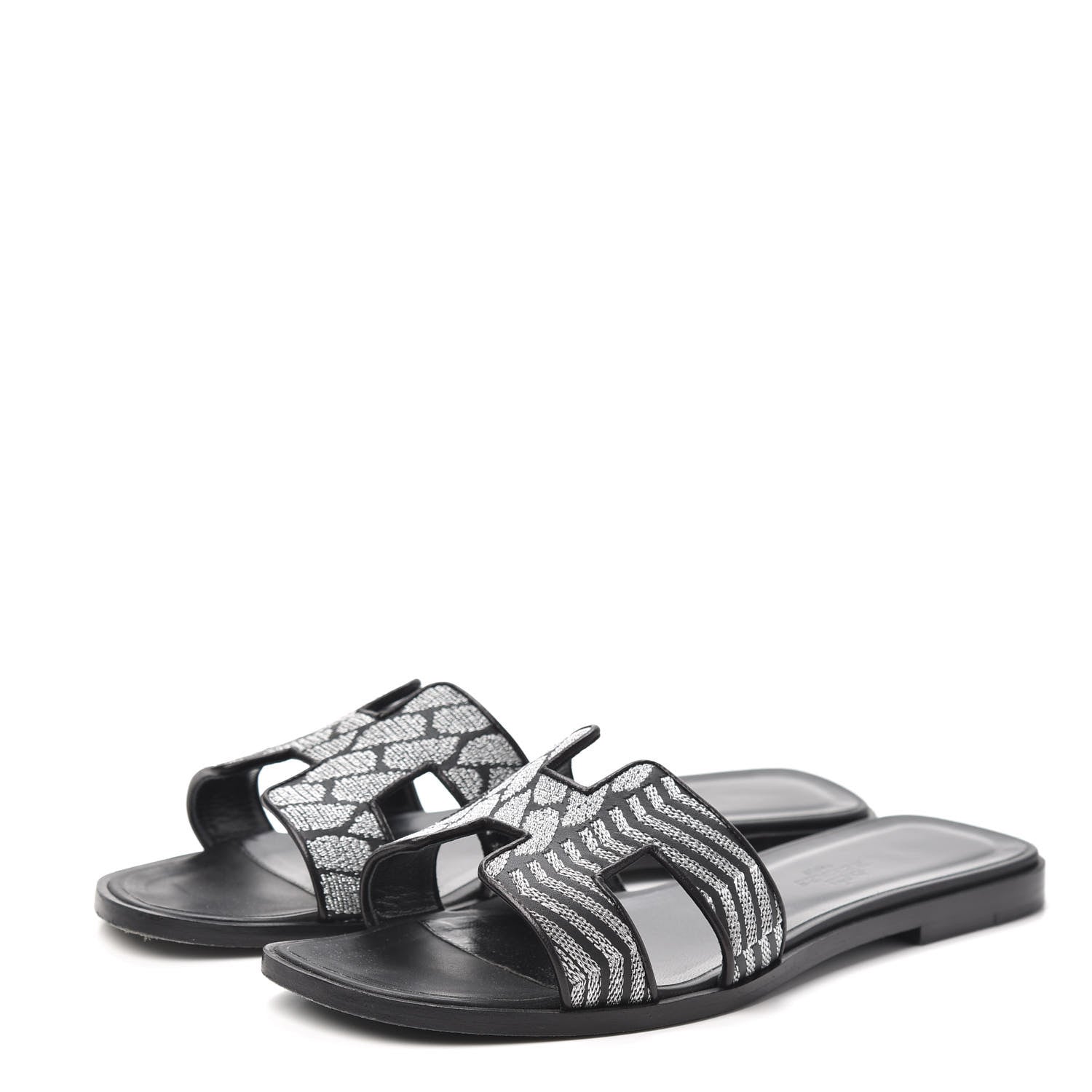 Hermes Calfskin Embroidered Oran Sandals 38 Black Gris Argente 3 of 7