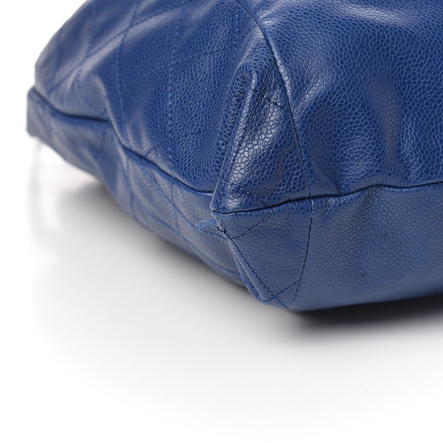 Caviar 31 Drawstring Tote Dark Blue