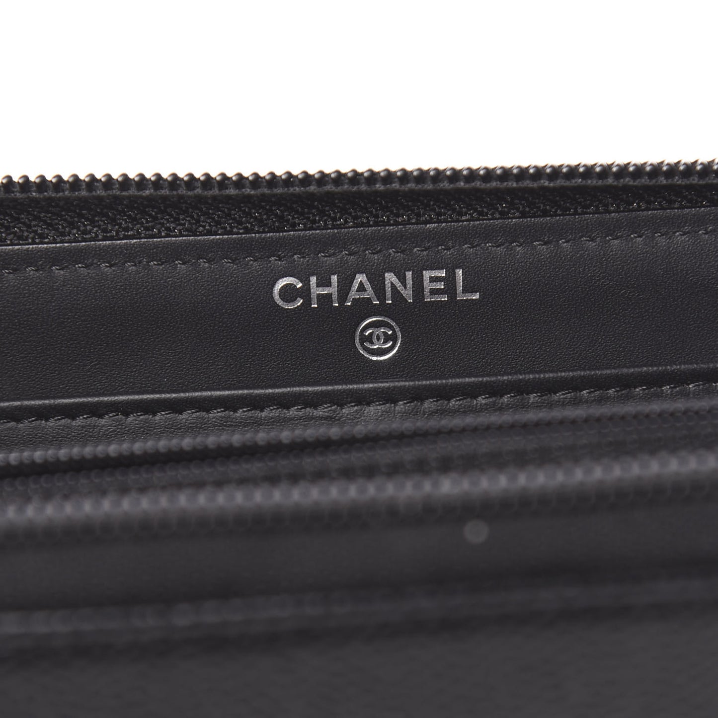 Caviar Large Timeless CC Zip Around Wallet Black