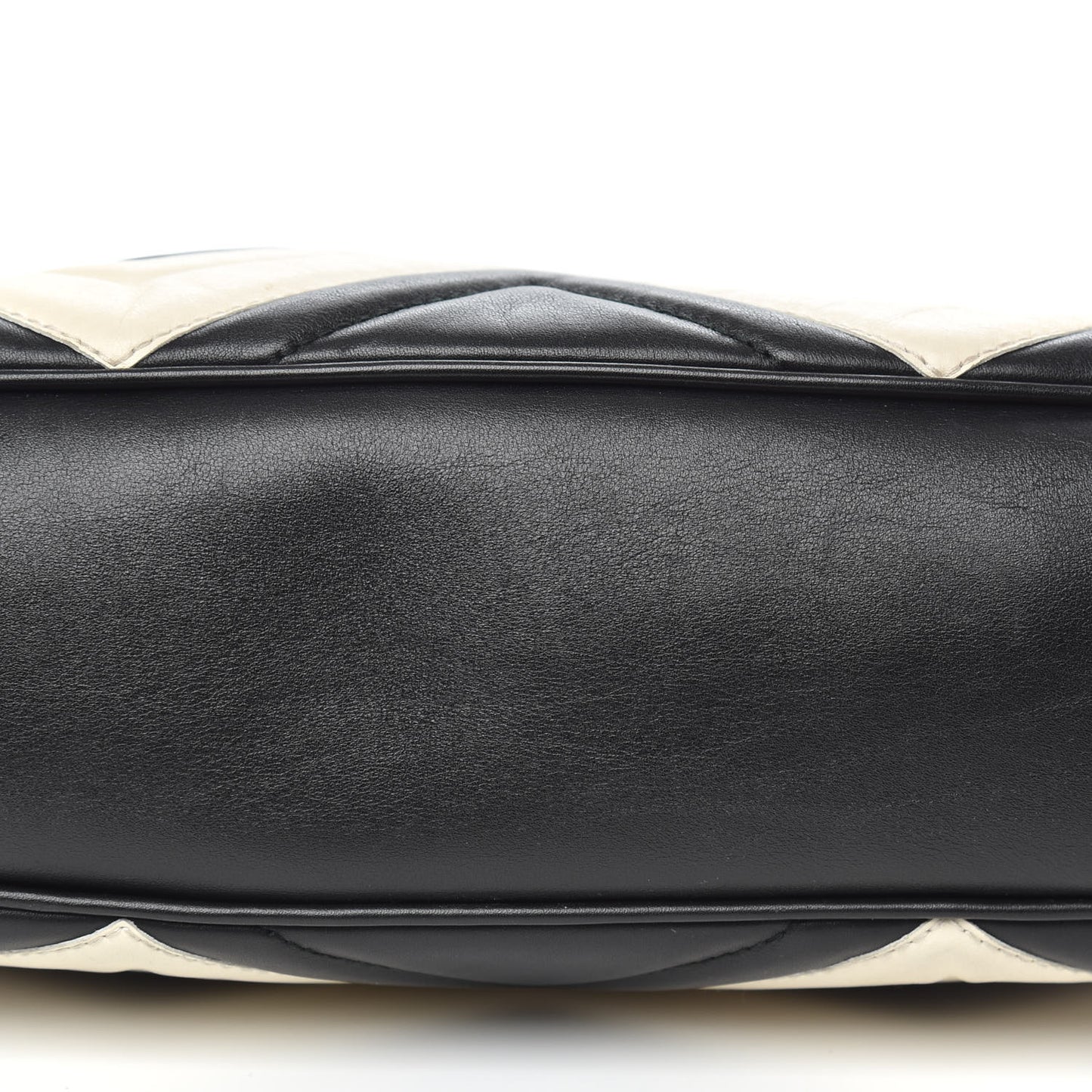 Calfskin Matelasse Medium GG Marmont Open Top Shoulder Bag Black White