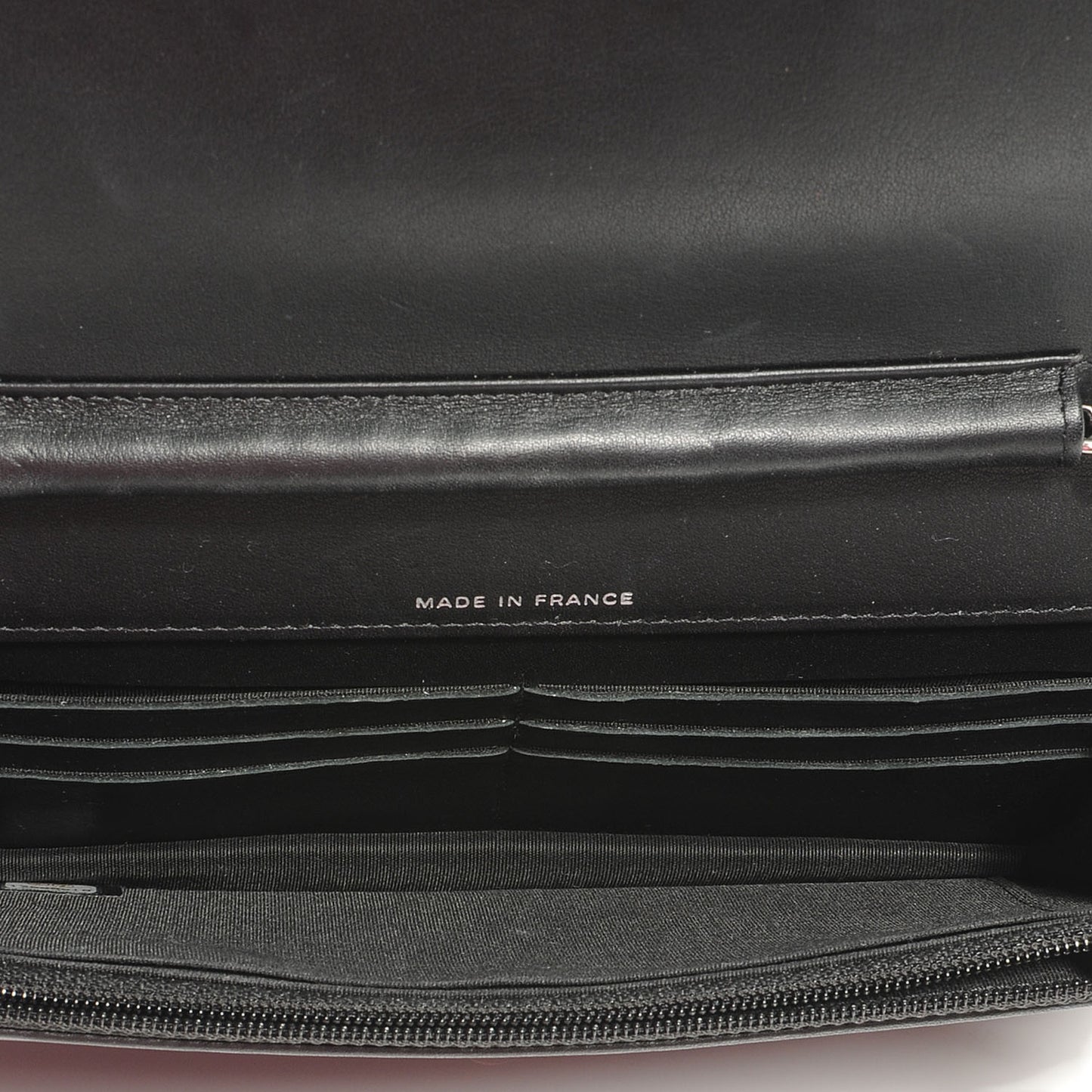 Patent Strass Wallet On Chain Black