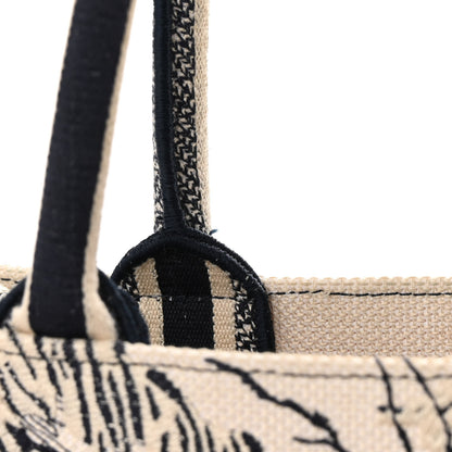 Christian Dior Canvas Embroidered Medium Palms Toile De Jouy Book Tote Blue 11 of 13