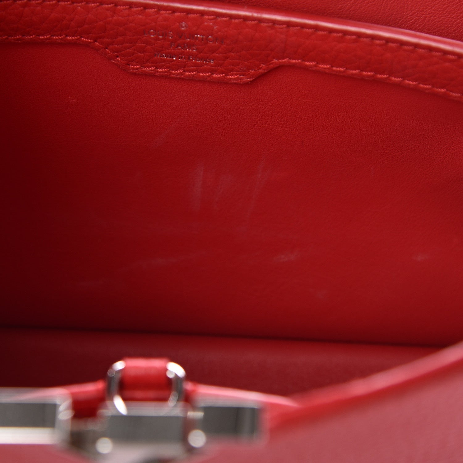 Louis Vuitton Taurillon Capucines PM Rubis 8 of 21