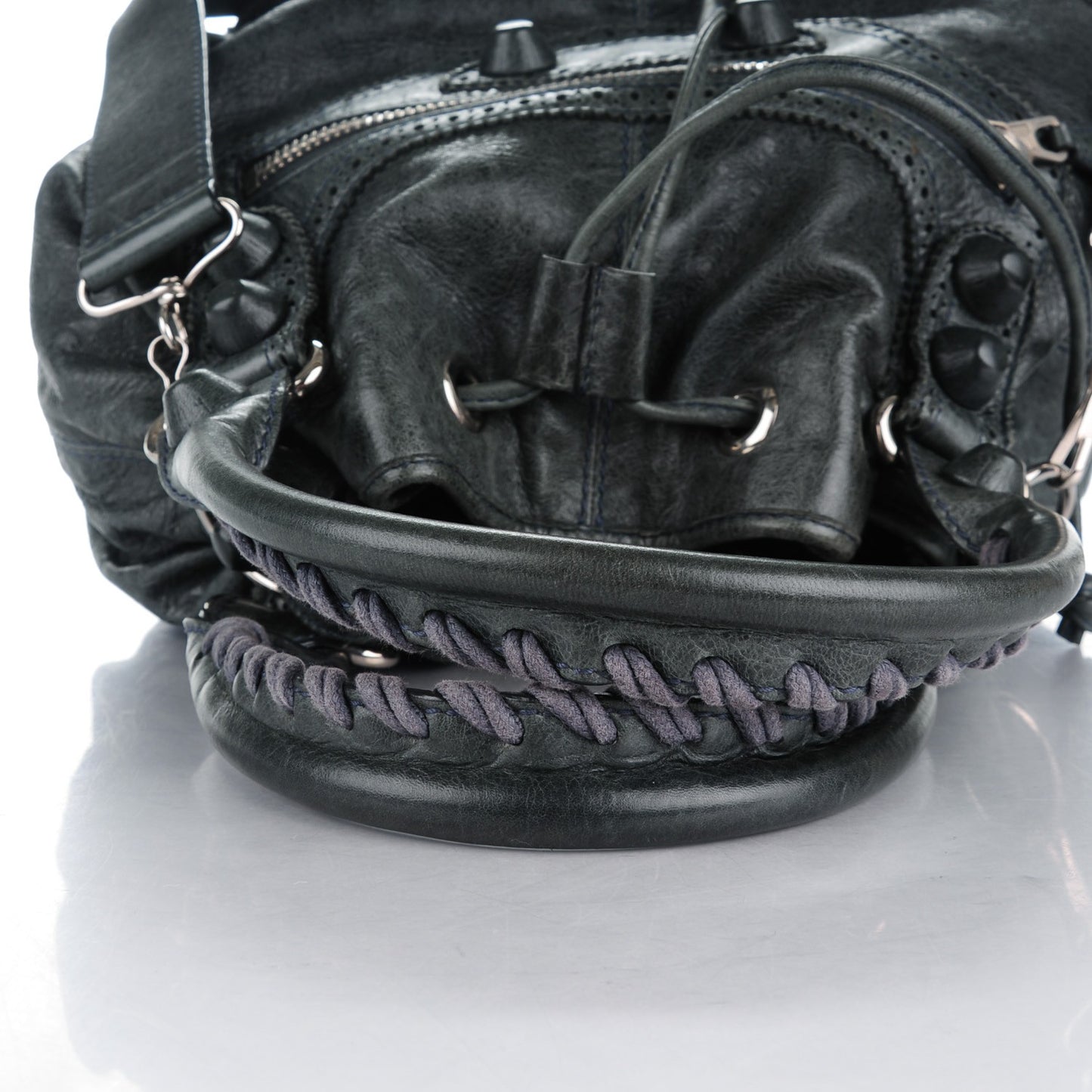 Agneau Giant Brogues Hardware Pompon Anthracite