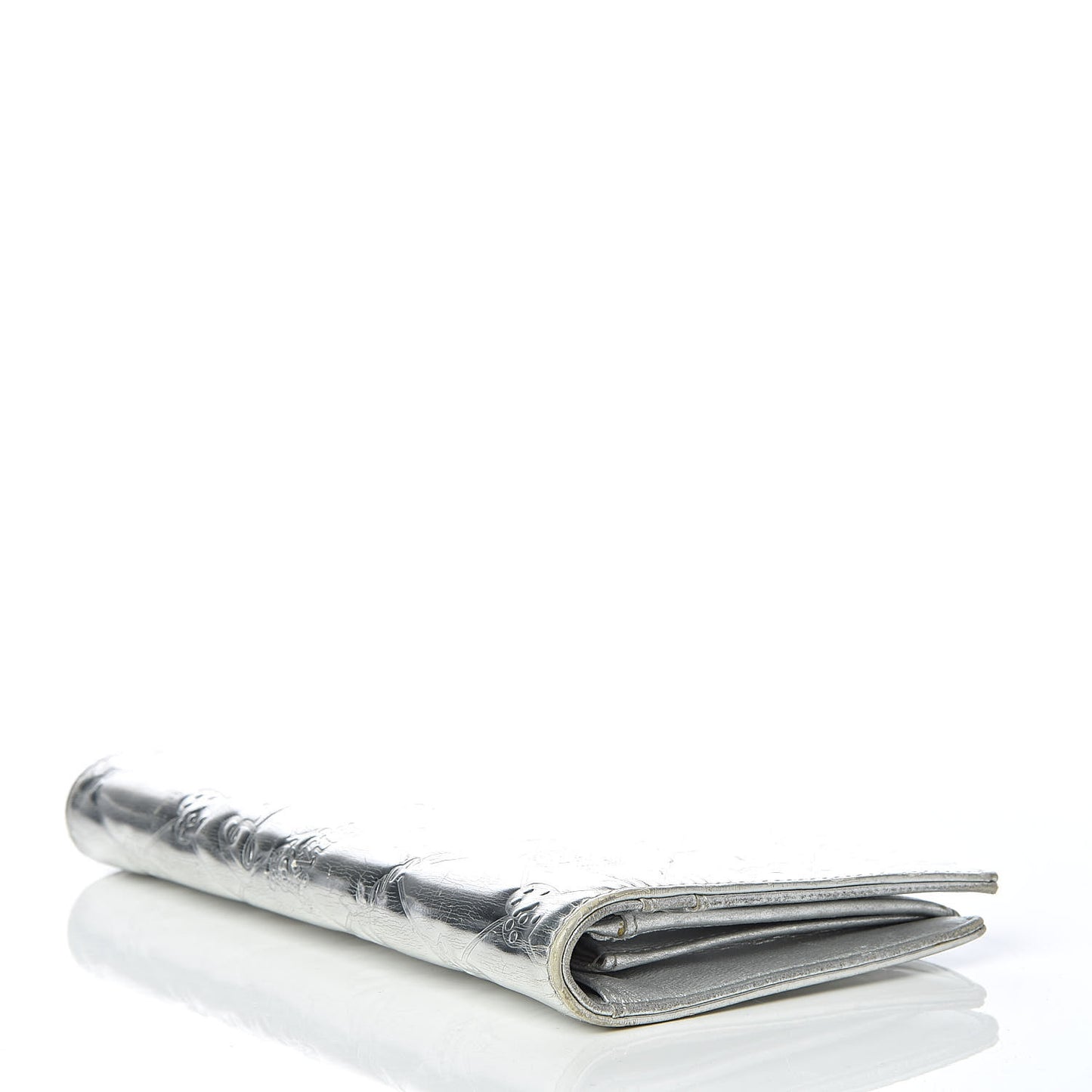 Metallic Patent Calfskin Quilted Lucky Symbols Yen Wallet Silver