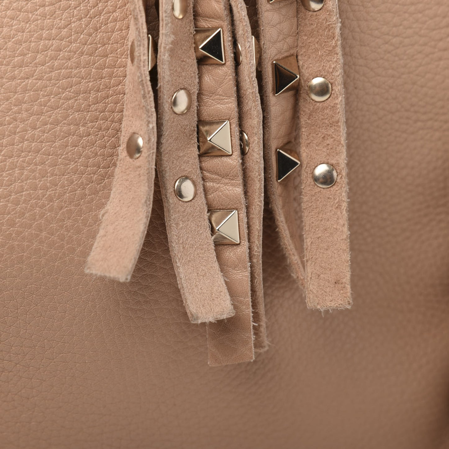 Grained Calfskin Small Rockstud C-Rockee Fringe Tote Poudre