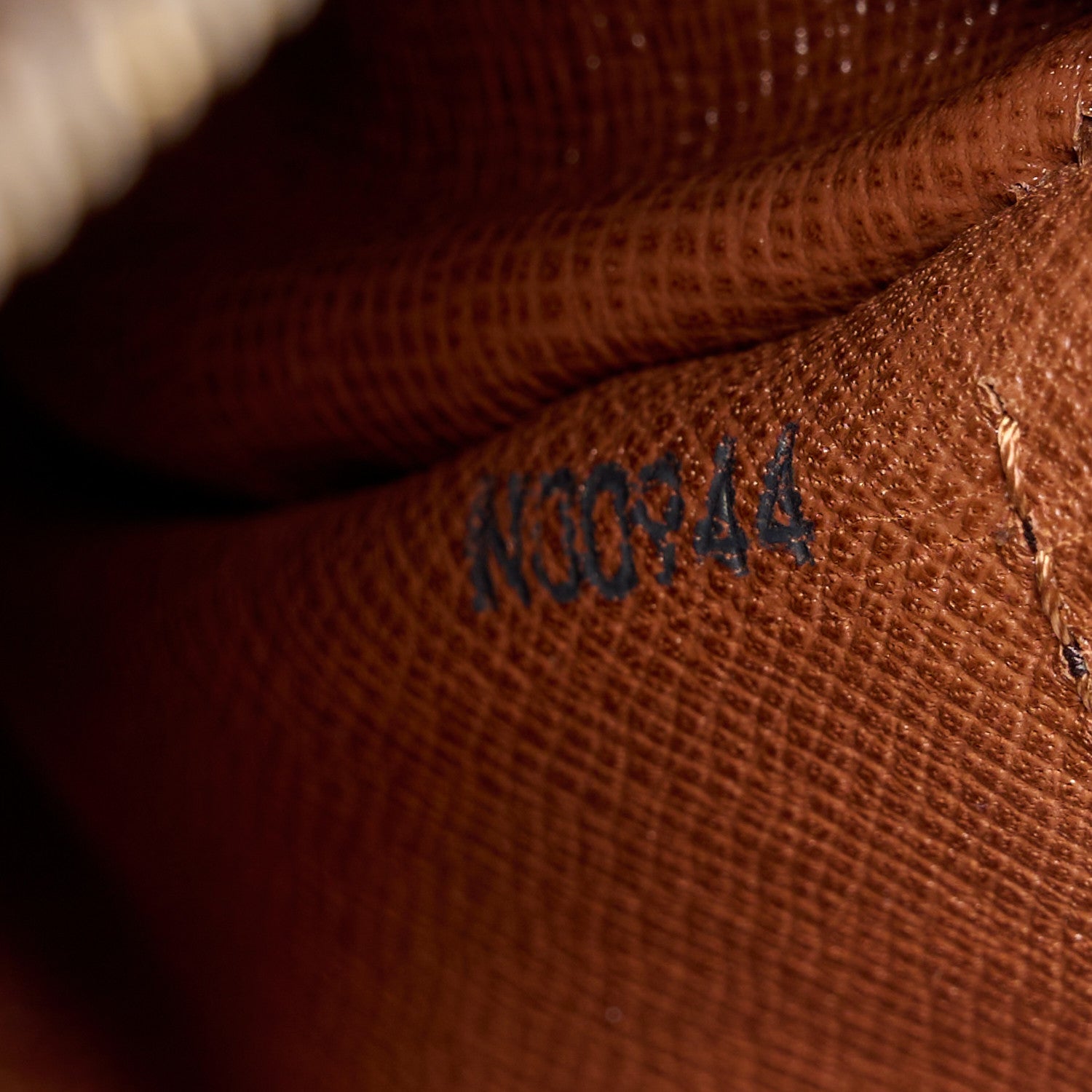 Louis Vuitton Monogram Papillon 26 7 of 12