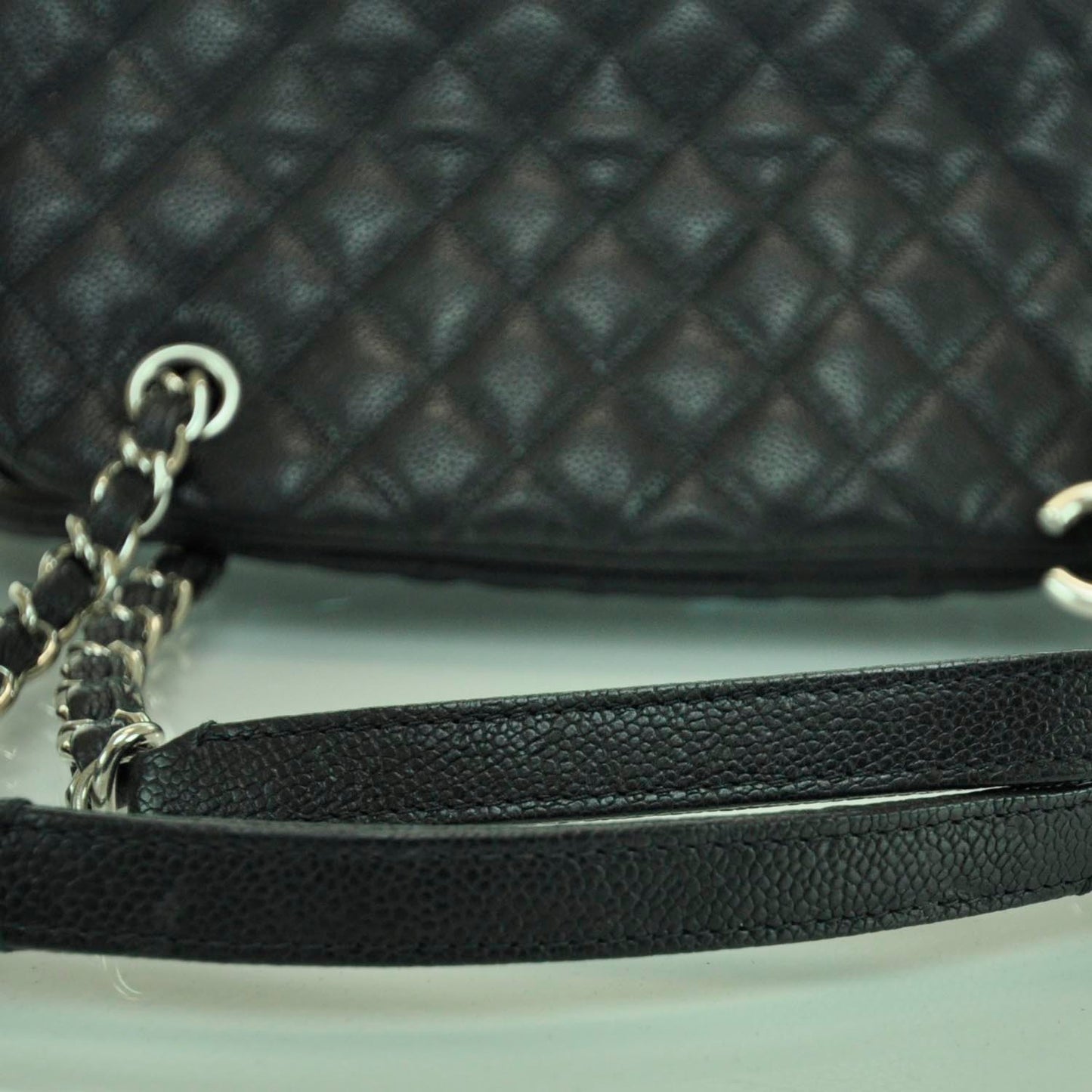 Caviar Quilted Medium Just Mademoiselle Black