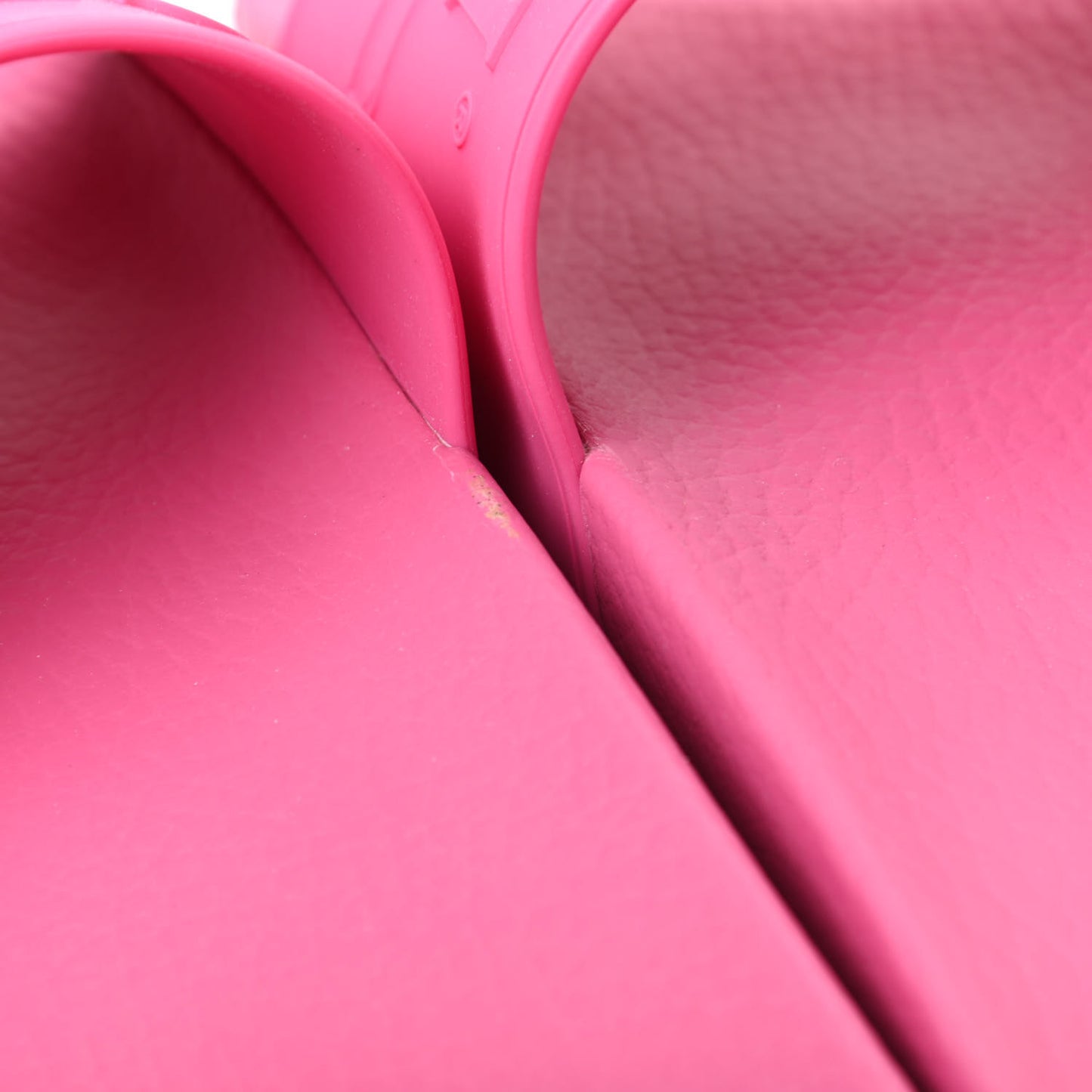 Rubber Logo Stamped Mens Slide Sandals 9 Fuchsia