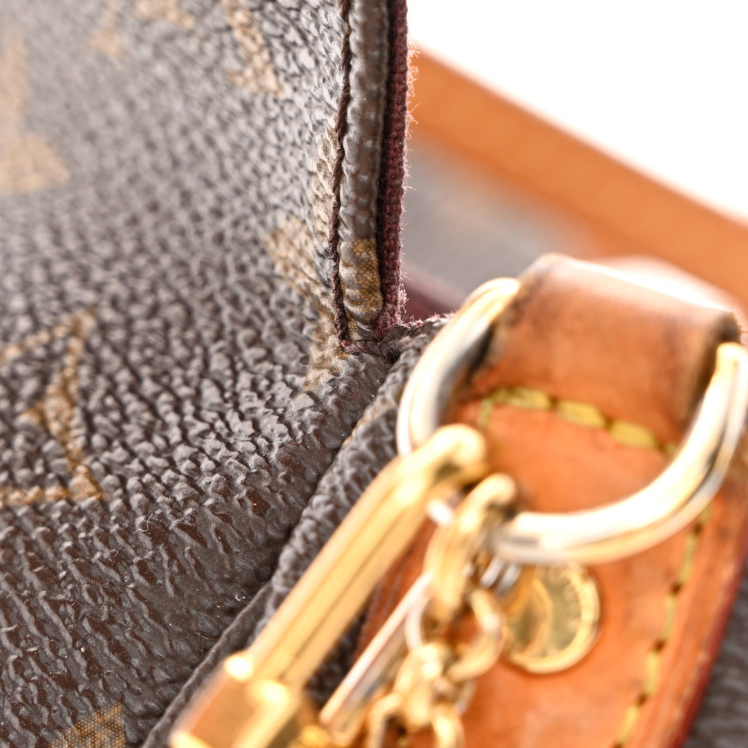 Louis Vuitton Monogram Favorite PM 14 of 16