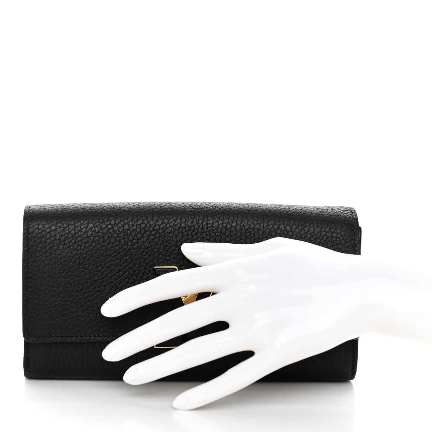 LOUIS VUITTON Taurillon Capucines Wallet Black